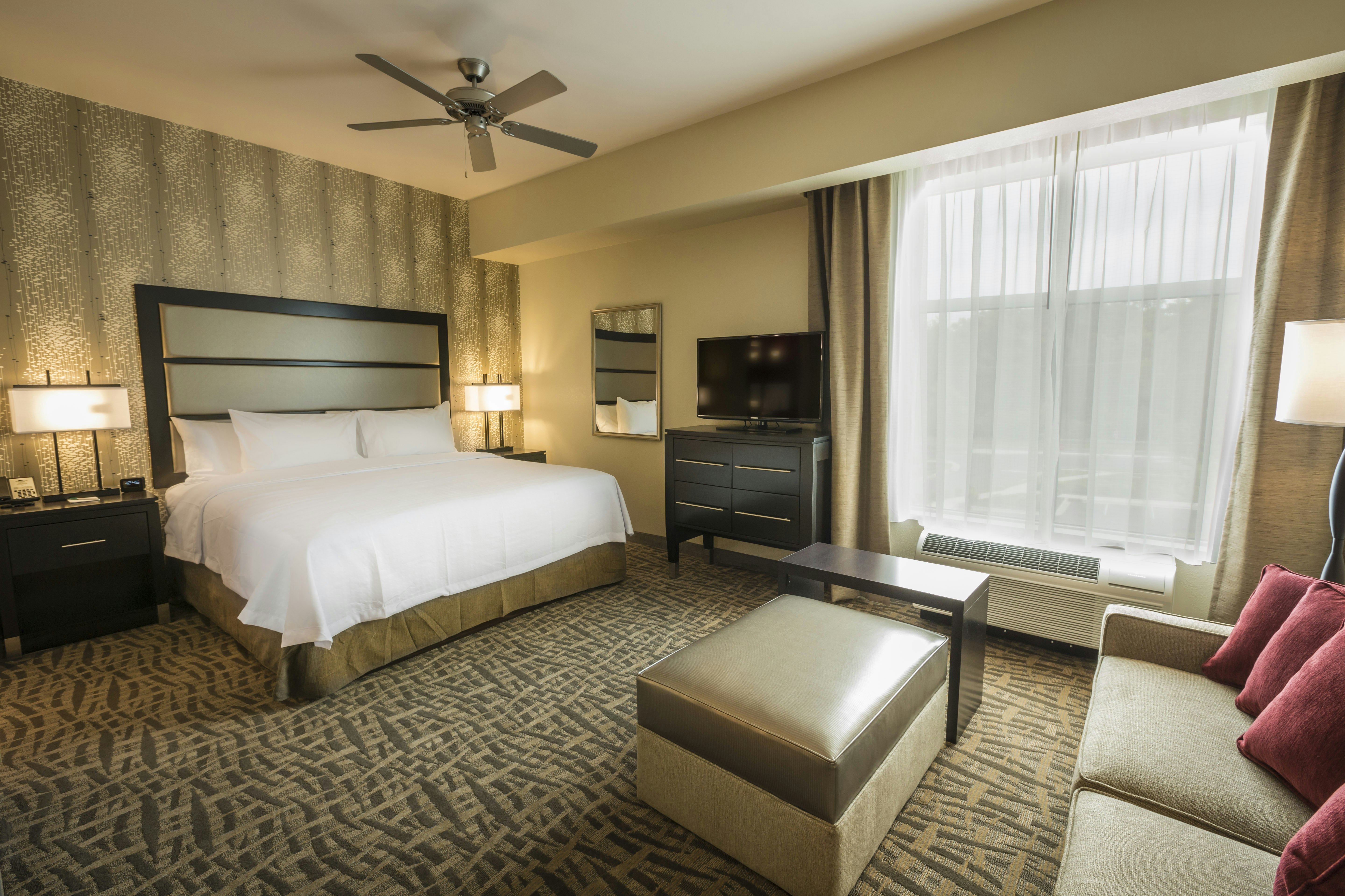 Homewood Suites by Hilton Charlotte Ballantyne