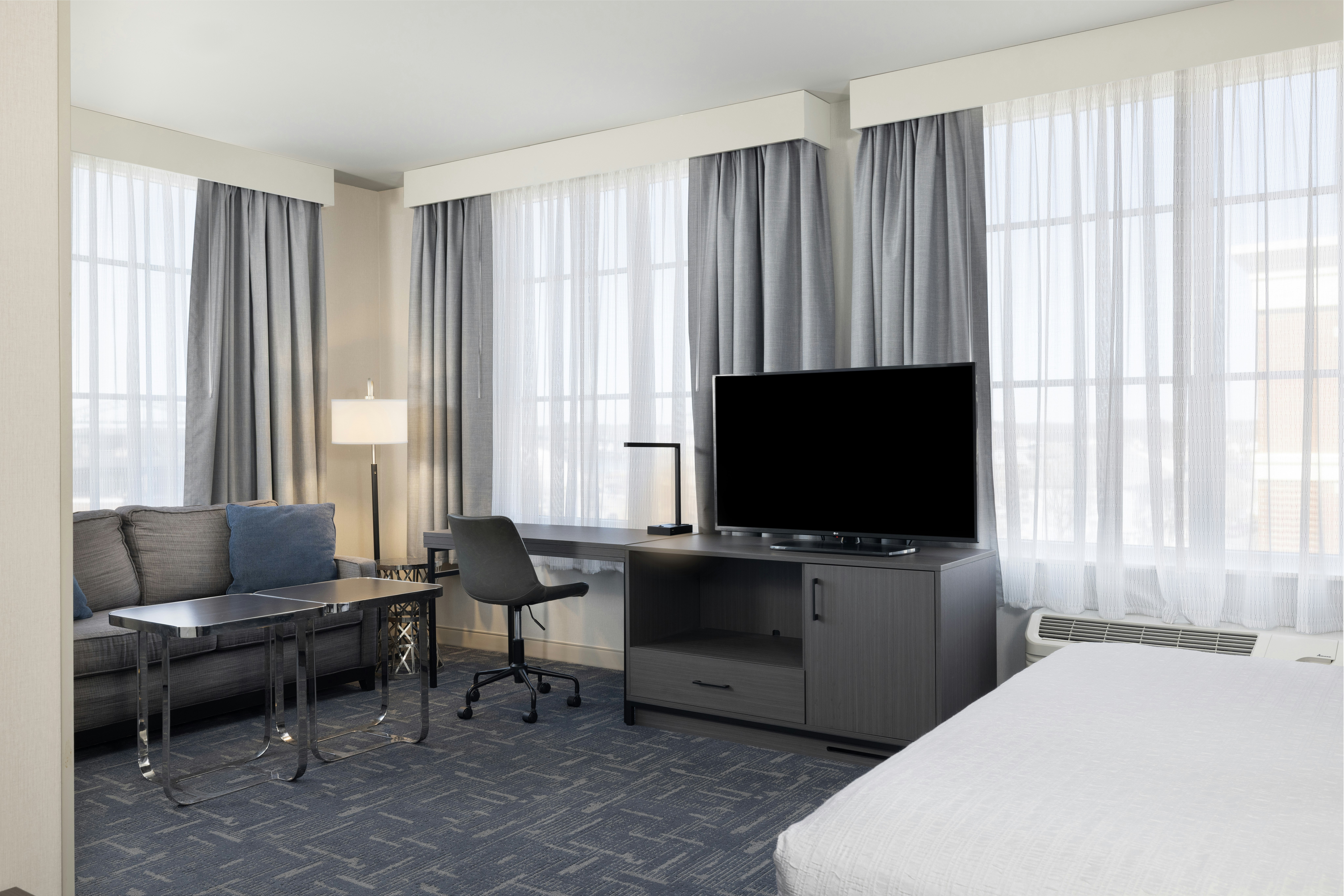 Hampton Inn & Suites Portsmouth/Downtown