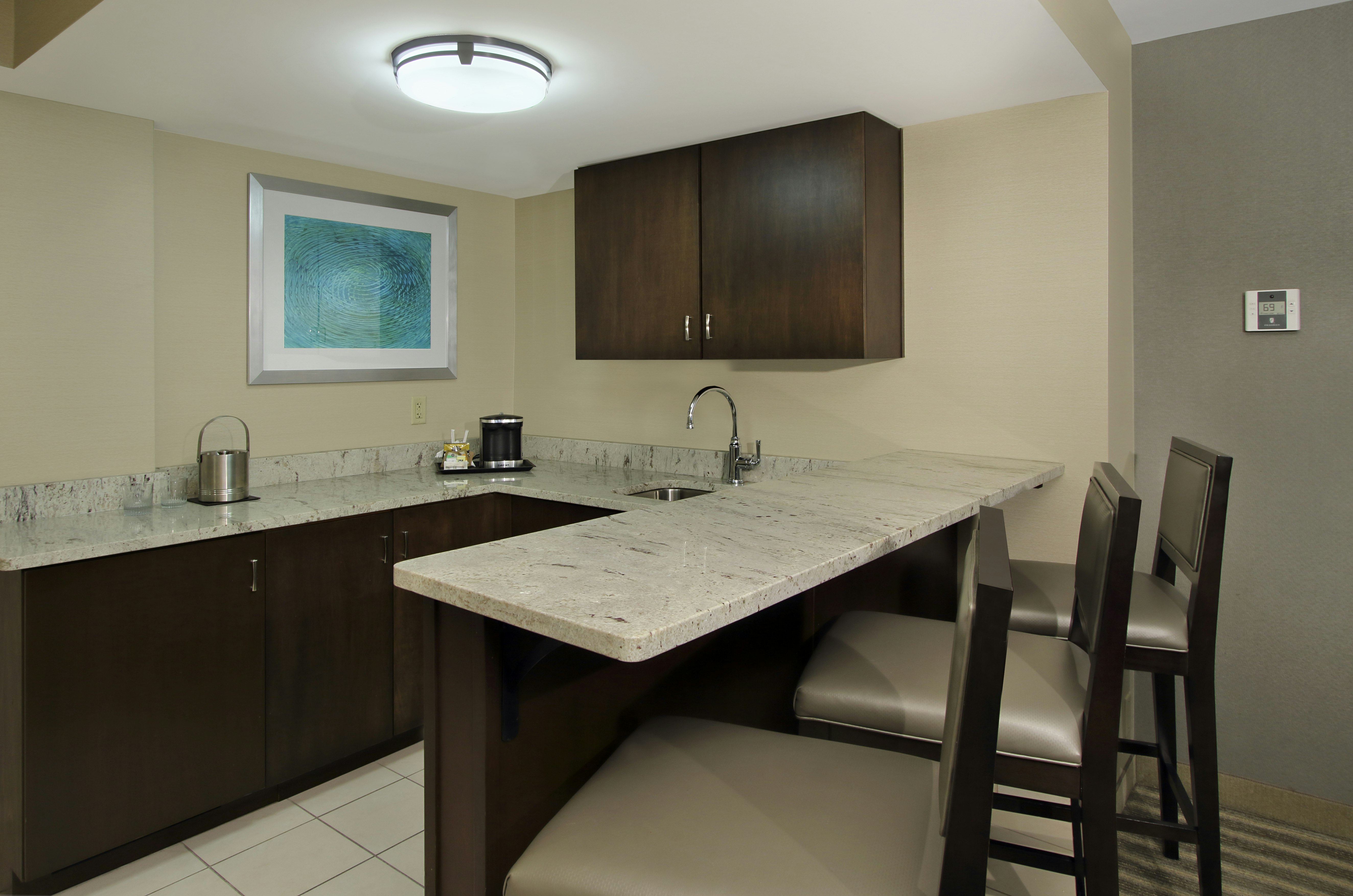 1 KING SUITE