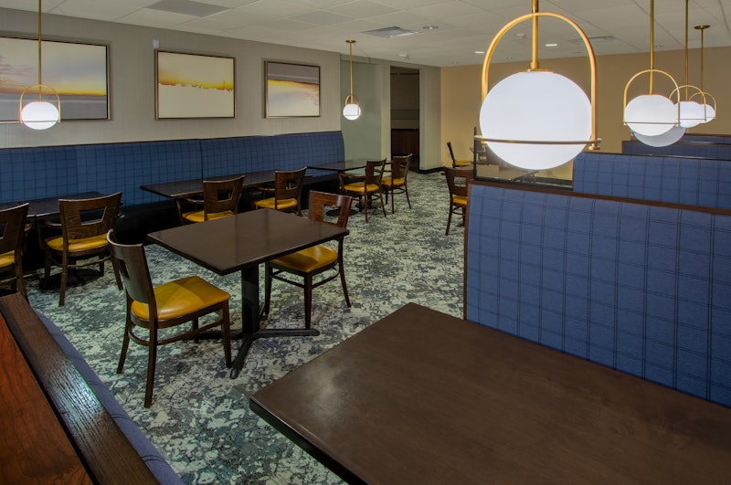 DoubleTree by Hilton Hotel Newark