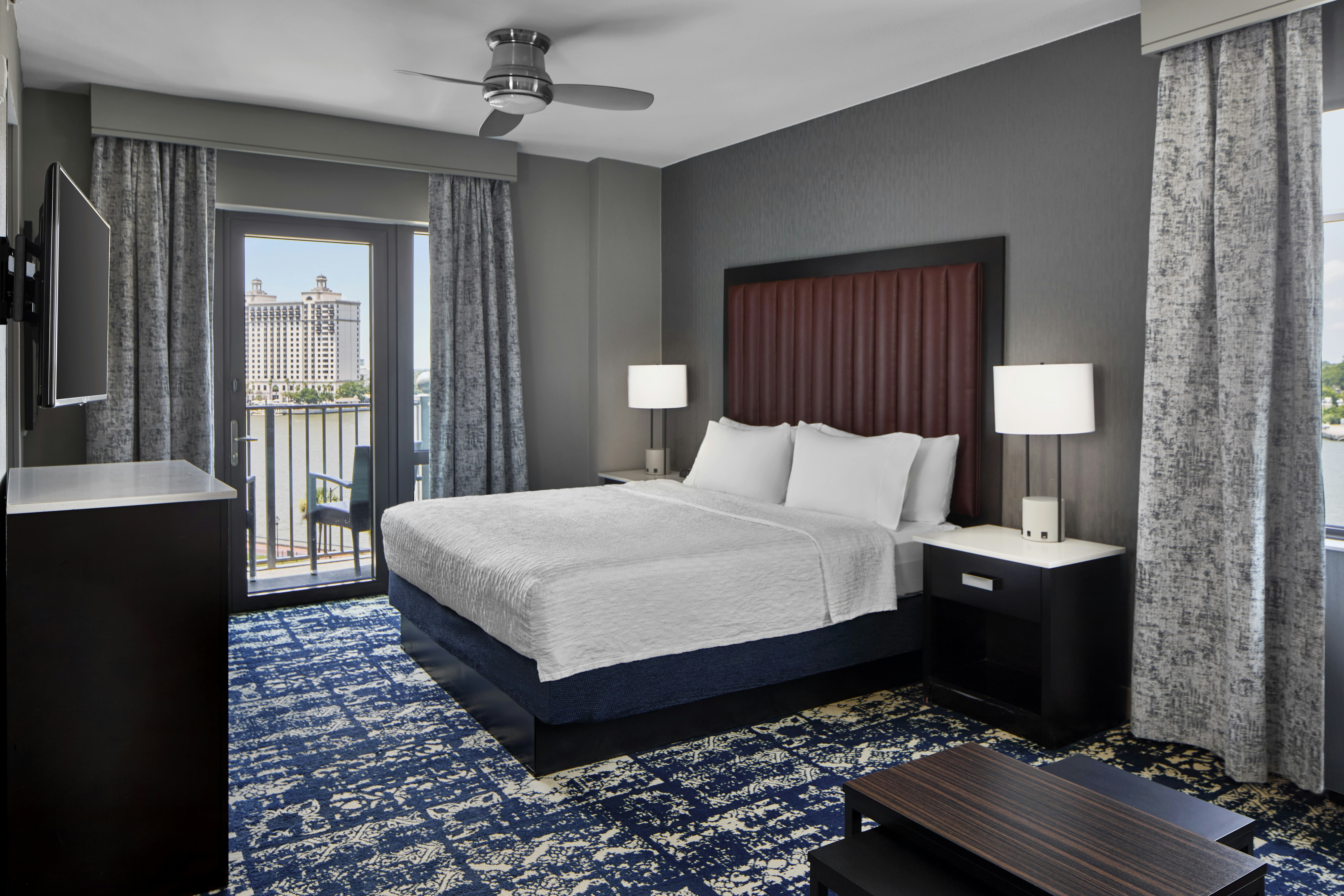 Homewood Suites by Hilton Savannah Historic District/Riverfront