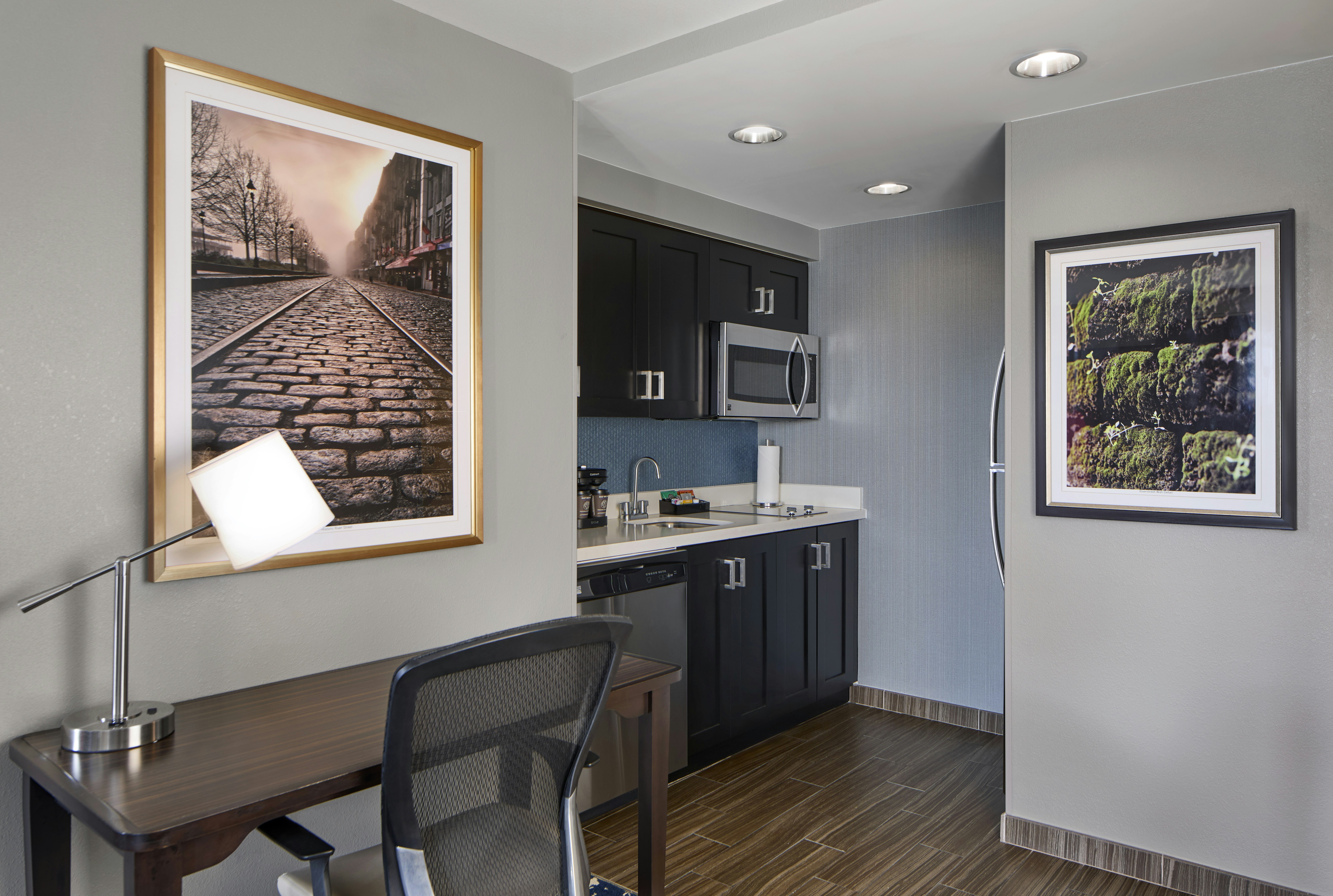 Homewood Suites by Hilton Savannah Historic District/Riverfront