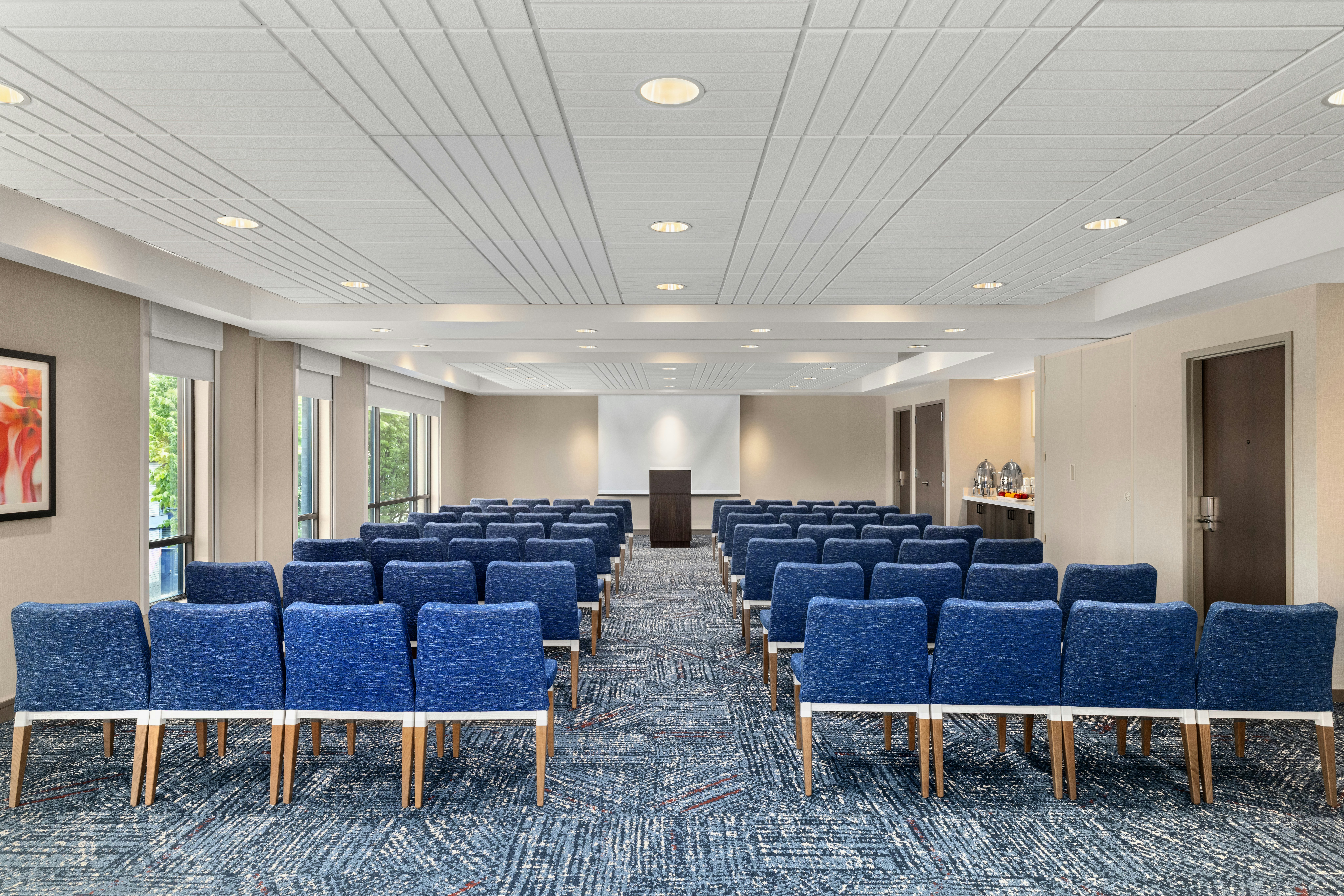 Hilton Garden Inn Burlington-Downtown