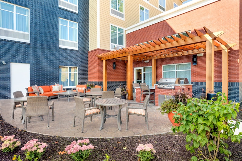 Homewood Suites by Hilton Gateway Hills Nashua