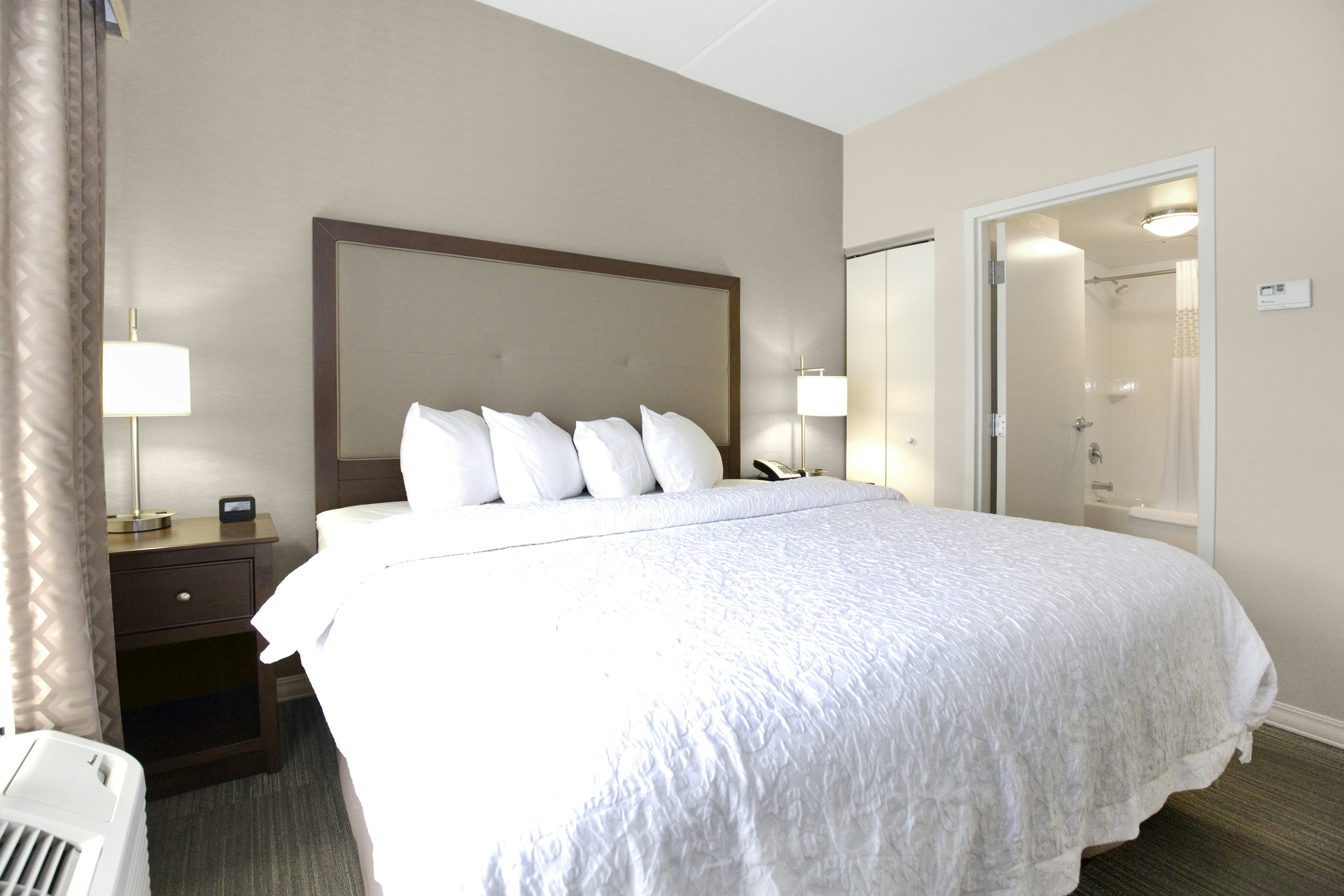 Hampton Inn & Suites Pittsburgh/Harmarville