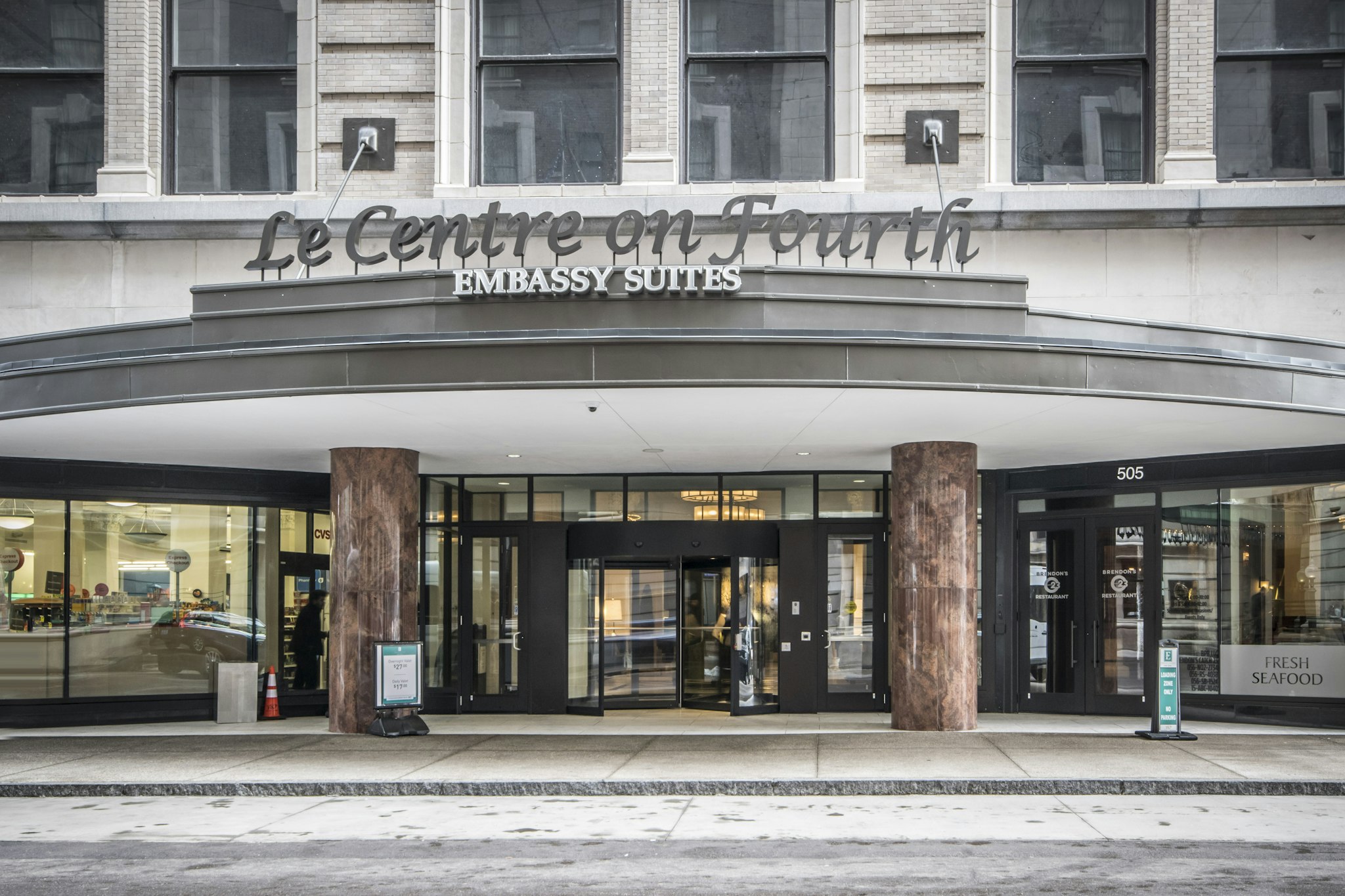 Embassy Suites by Hilton Louisville Downtown