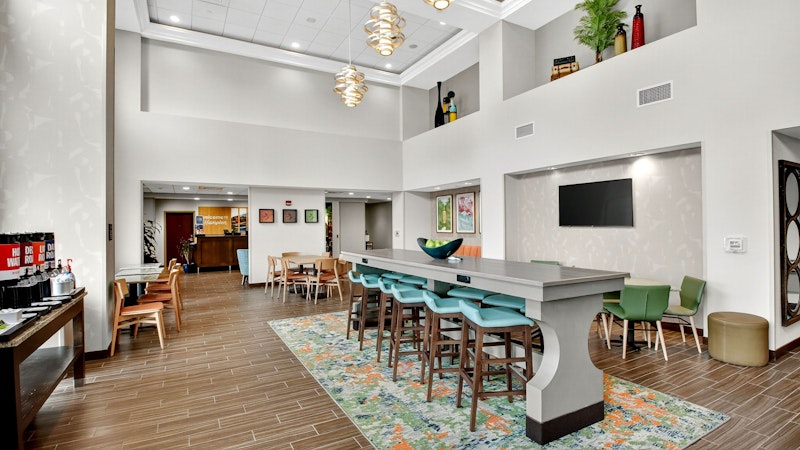 Hampton Inn & Suites Chippewa Falls