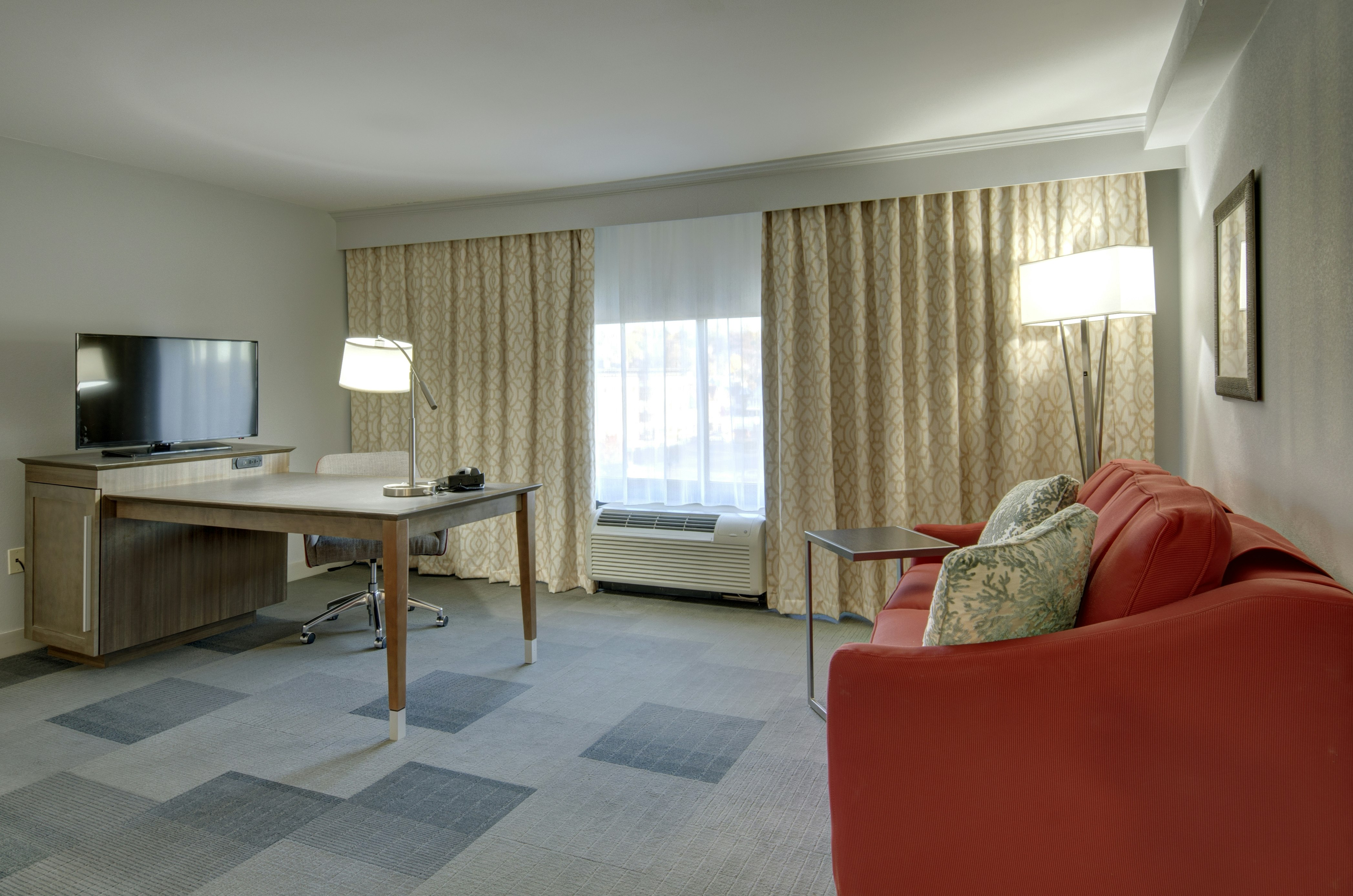 Hampton Inn & Suites Springfield Downtown