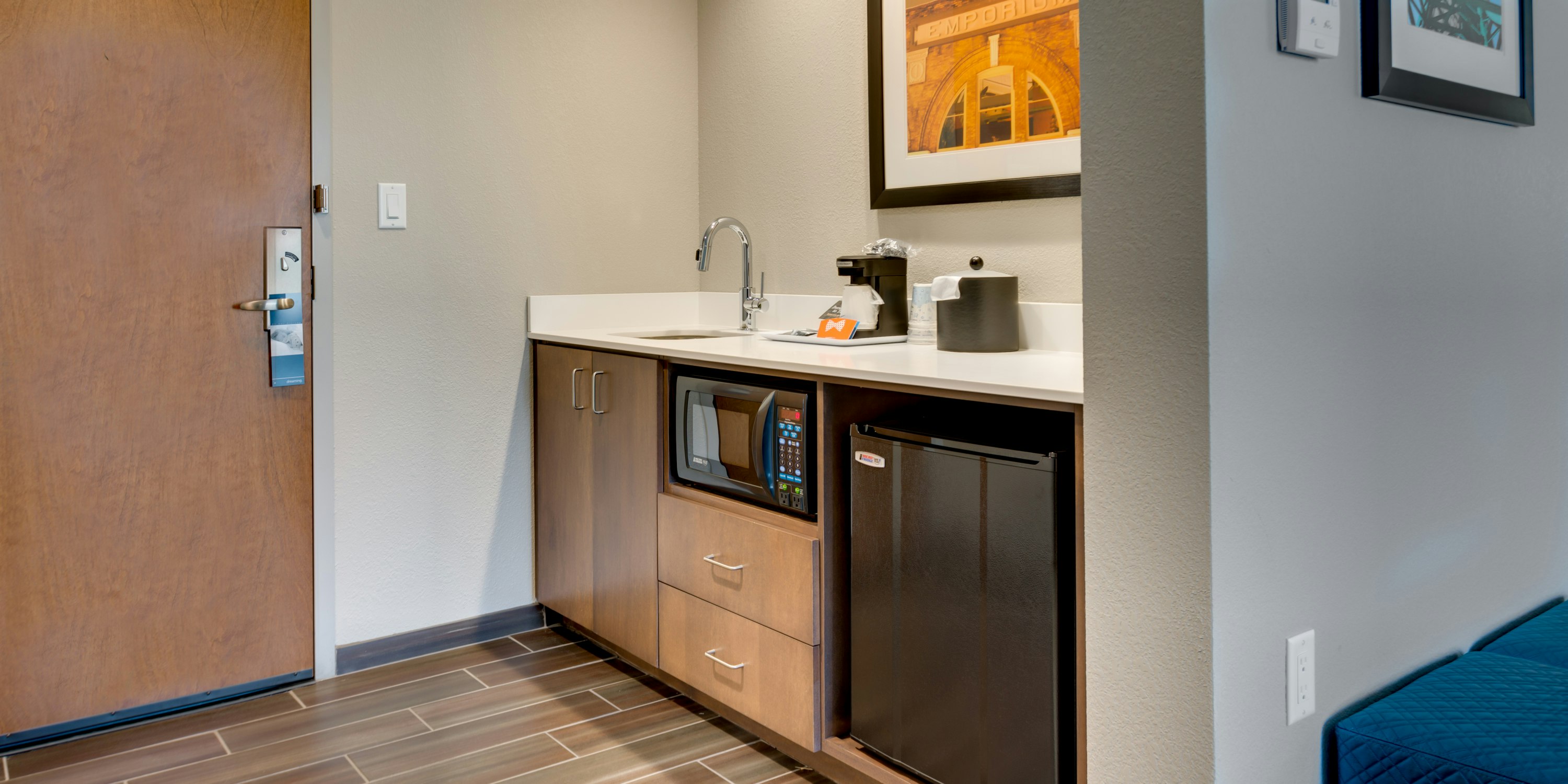 Hampton Inn & Suites Knoxville Papermill Drive