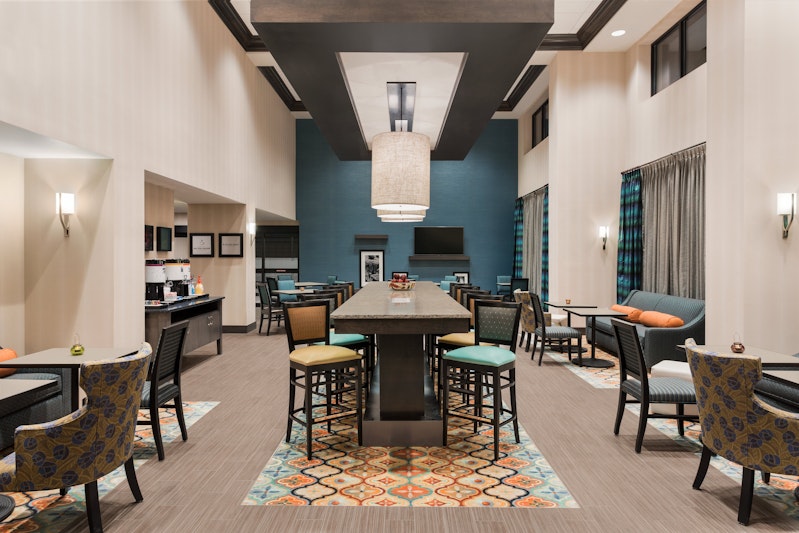 Hampton Inn & Suites West Des Moines/SW-Mall Area