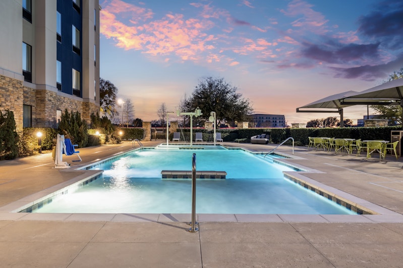 Hampton Inn & Suites Dallas/Plano-East