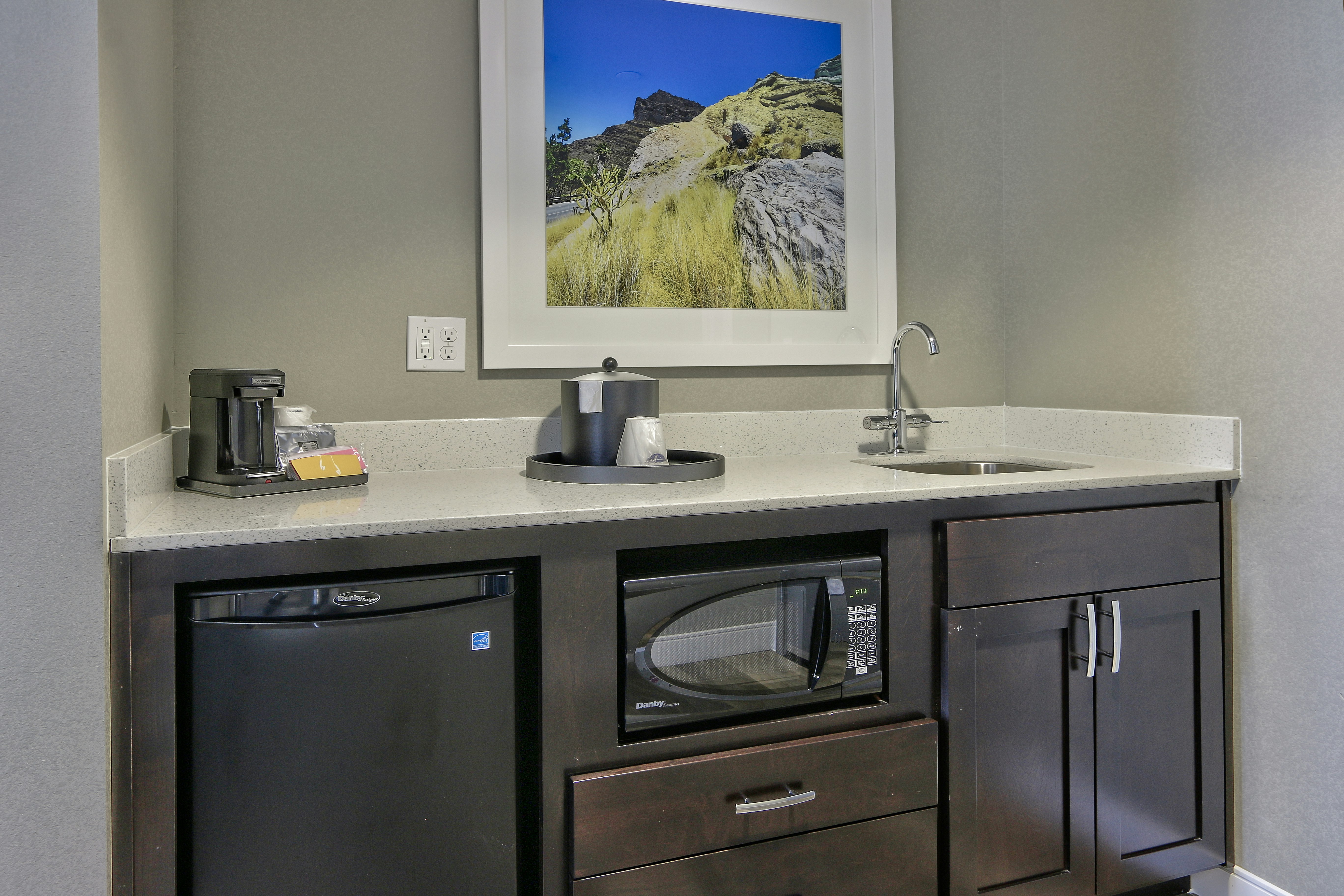 Hampton Inn & Suites Albuquerque/Airport