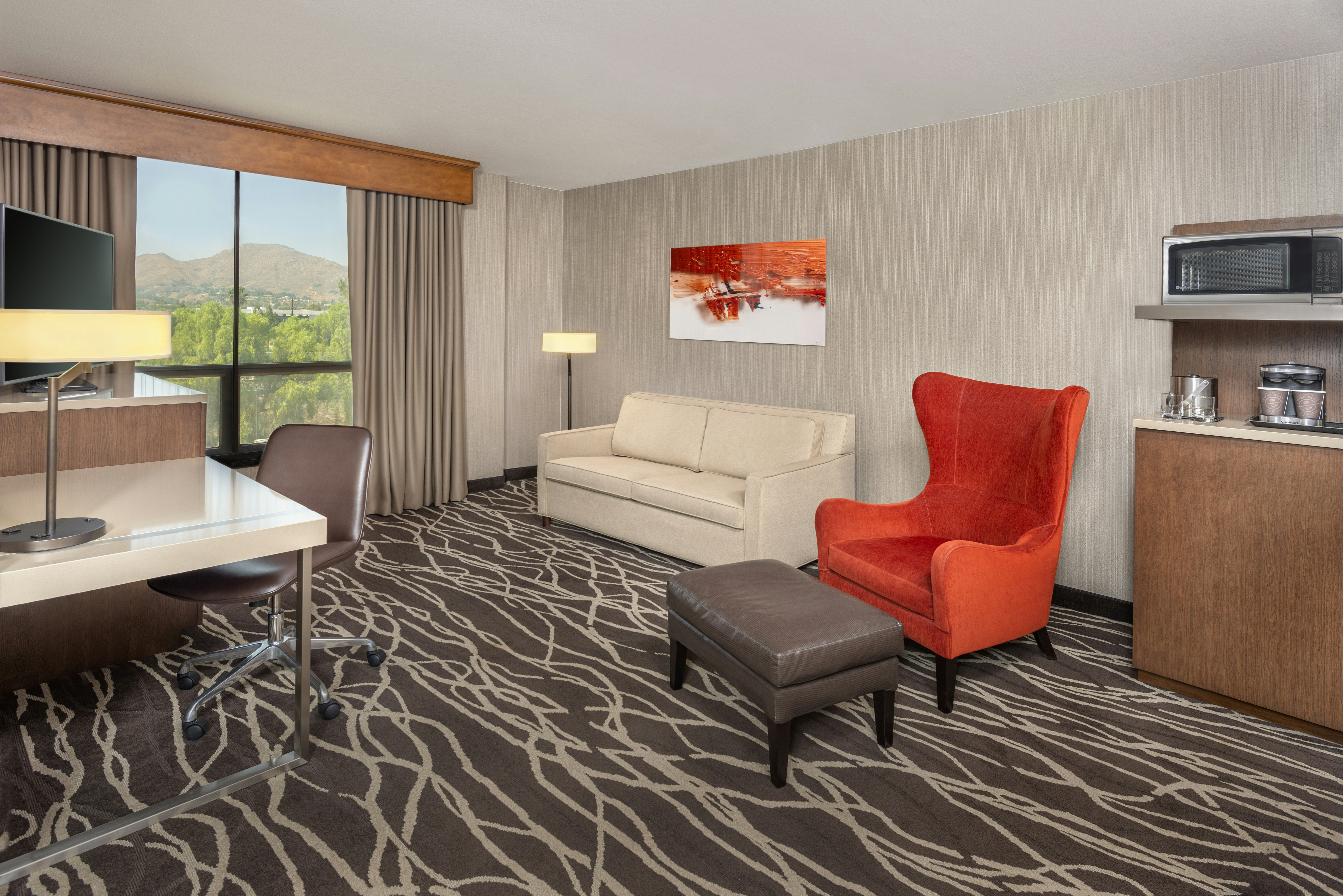 DoubleTree by Hilton San Bernardino