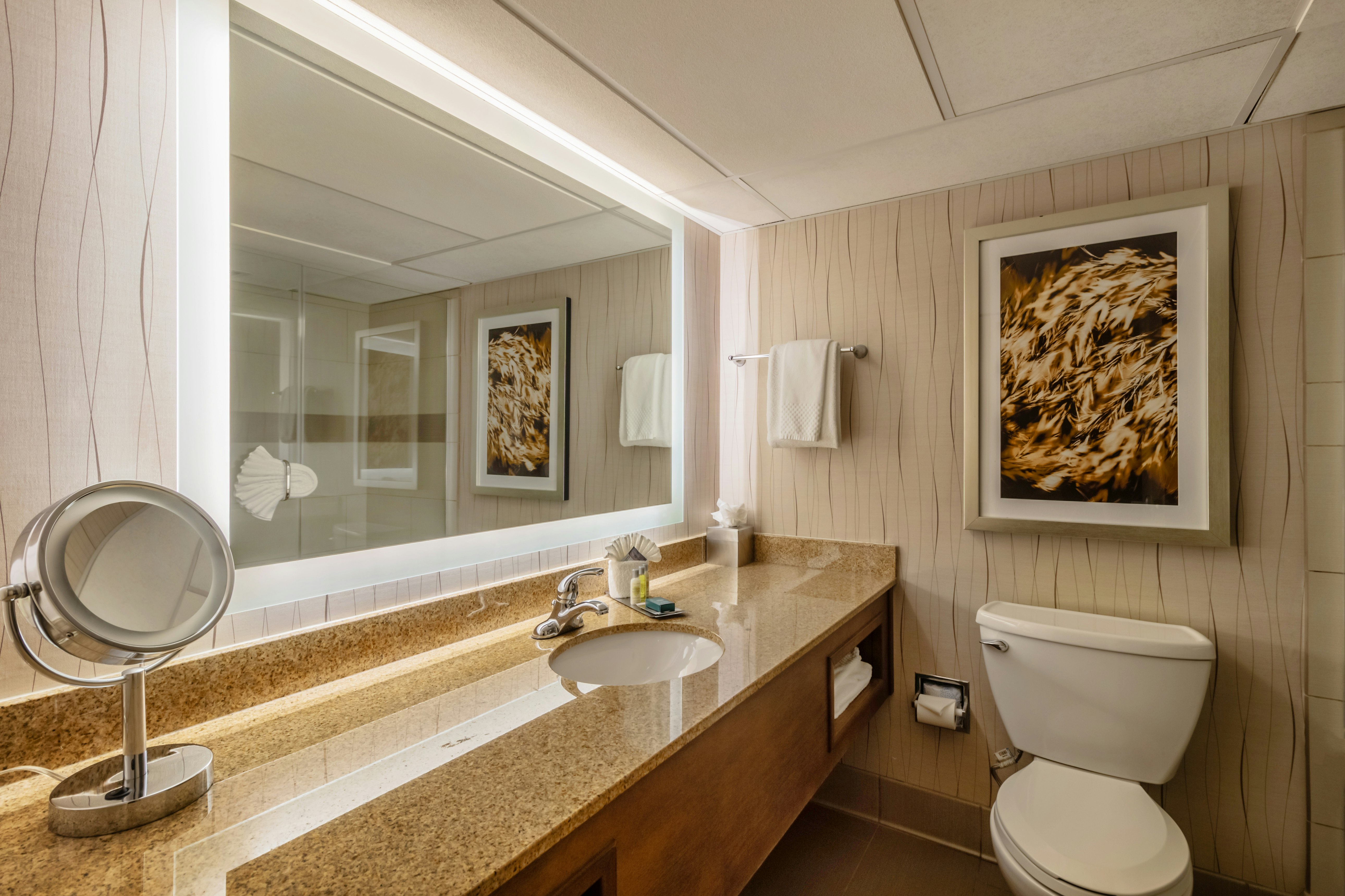 DoubleTree by Hilton Lawrence