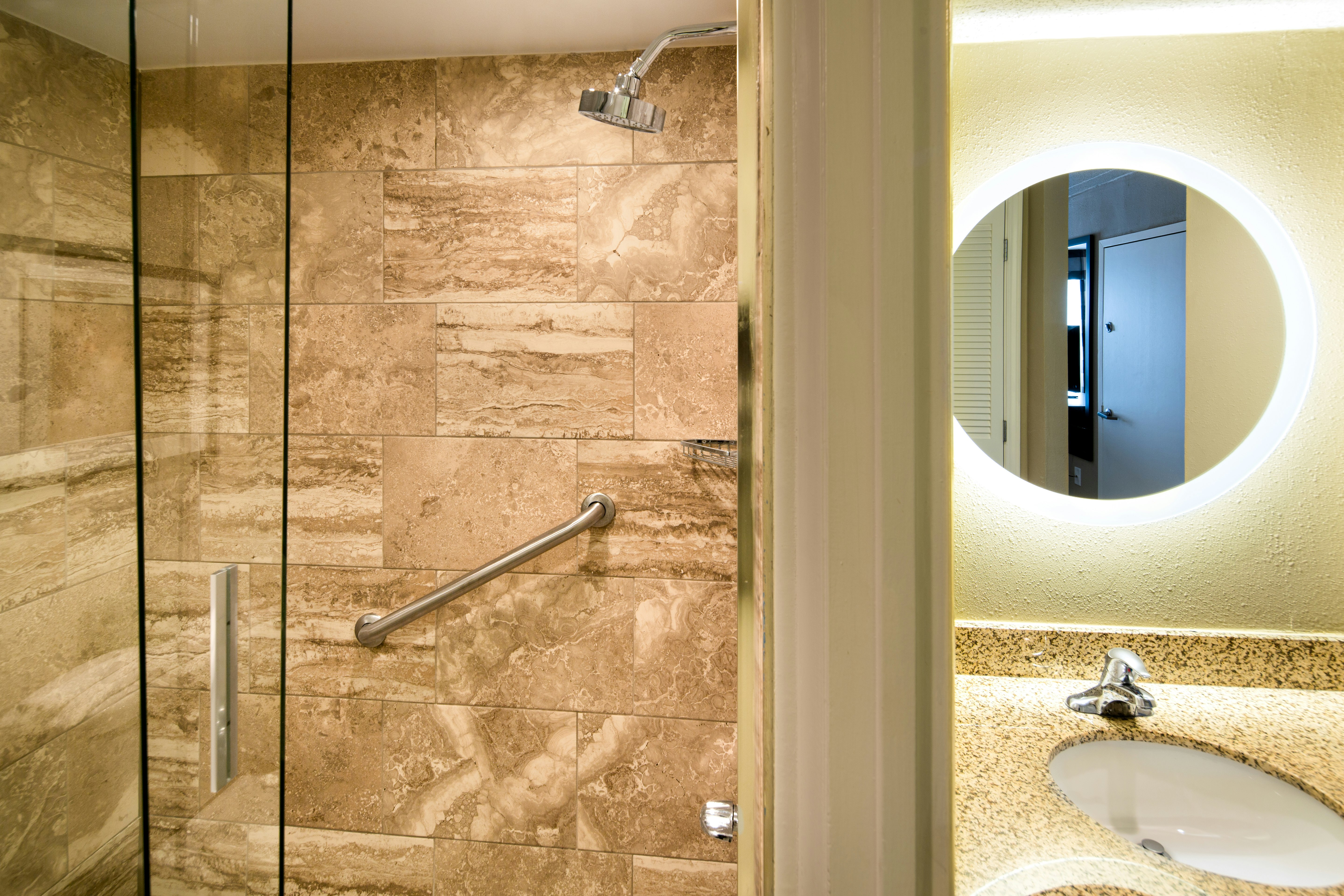 DoubleTree Laurel