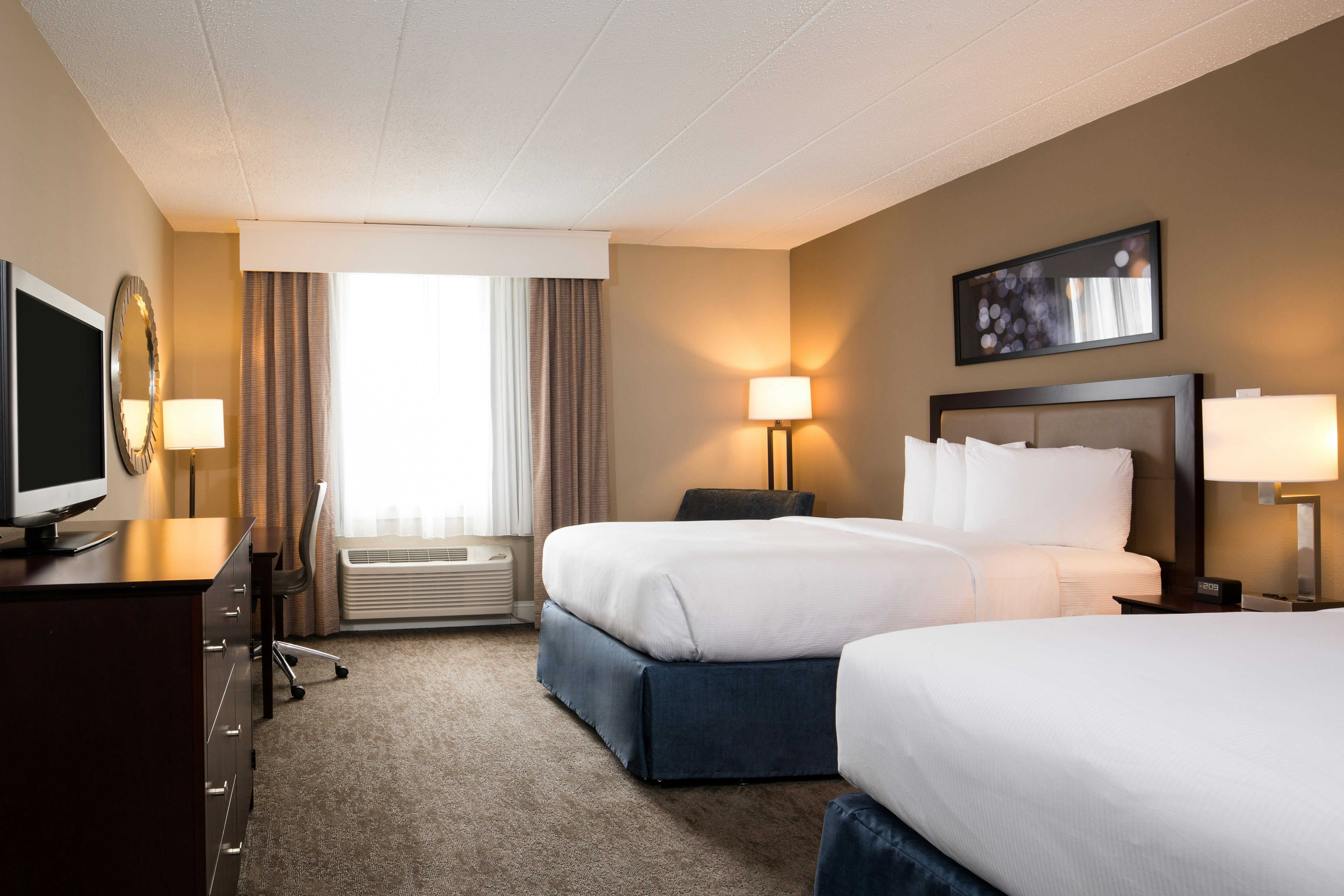 DoubleTree Laurel