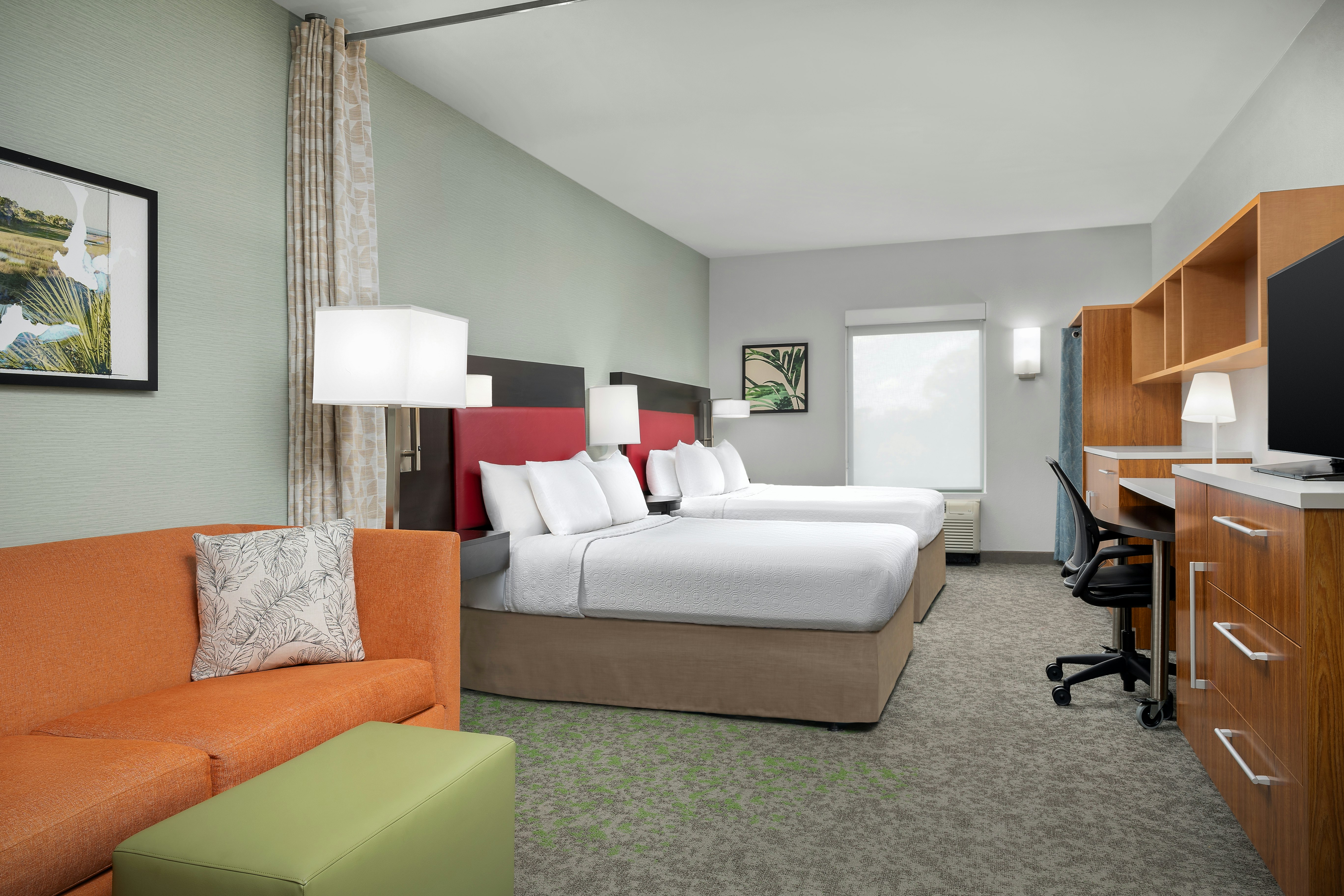2 QN BEDS STUDIO NONSMOK