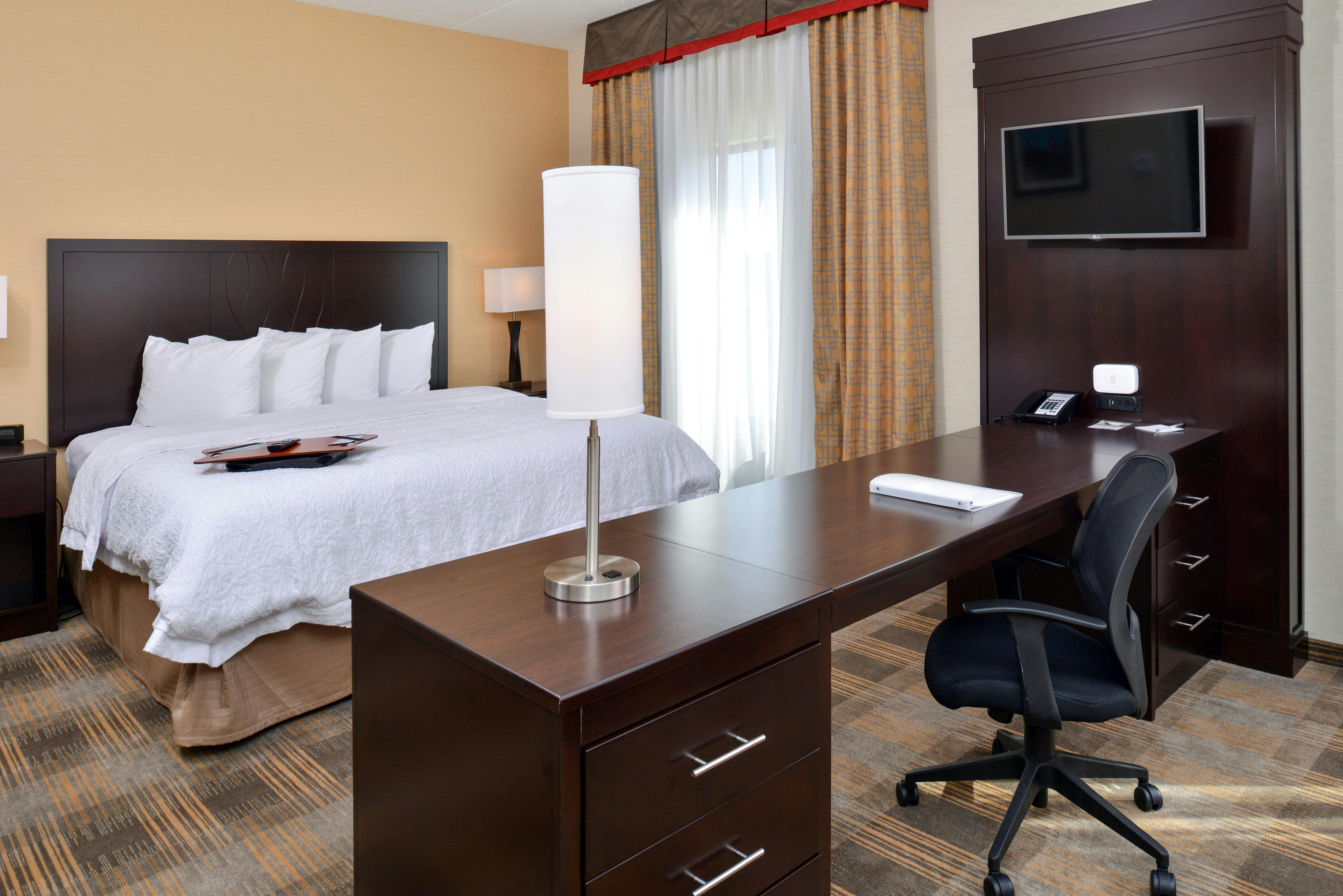 Hampton Inn & Suites California