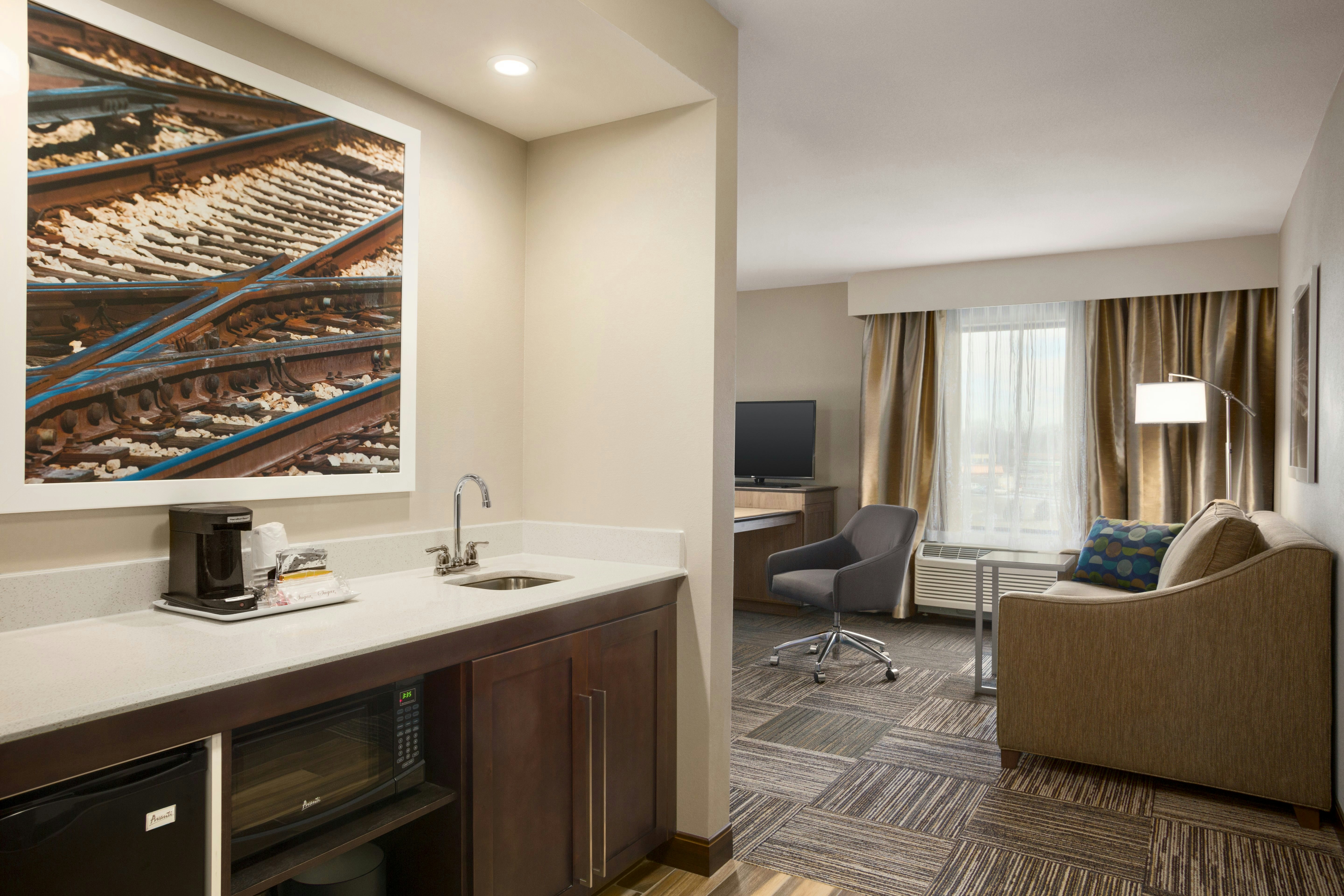 Hampton Inn & Suites Minooka