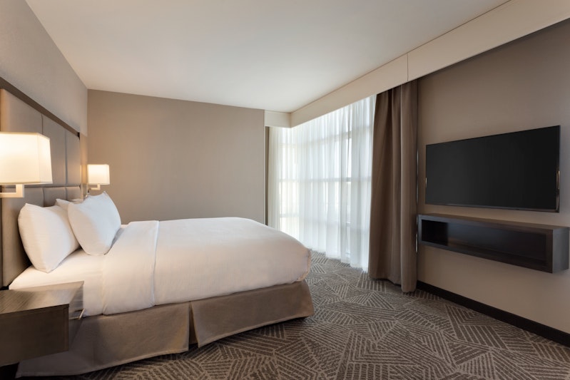 Embassy Suites by Hilton Kansas City Olathe
