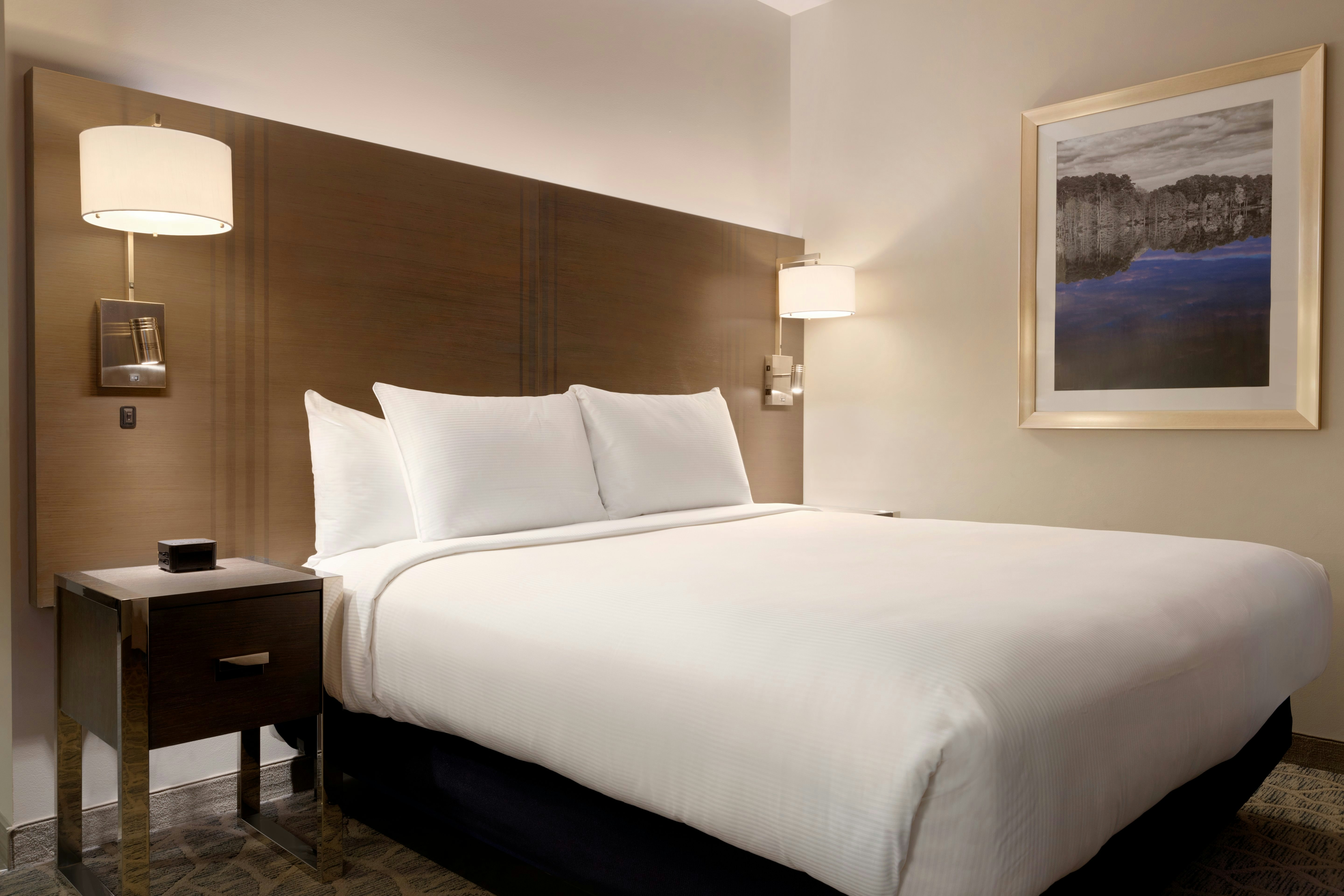 Embassy Suites by Hilton The Woodlands® at Hughes Landing