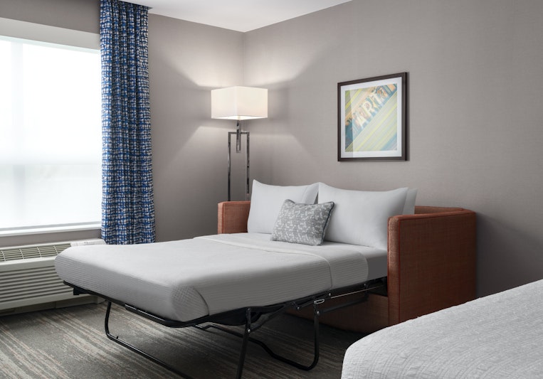 Hampton Inn & Suites Worcester