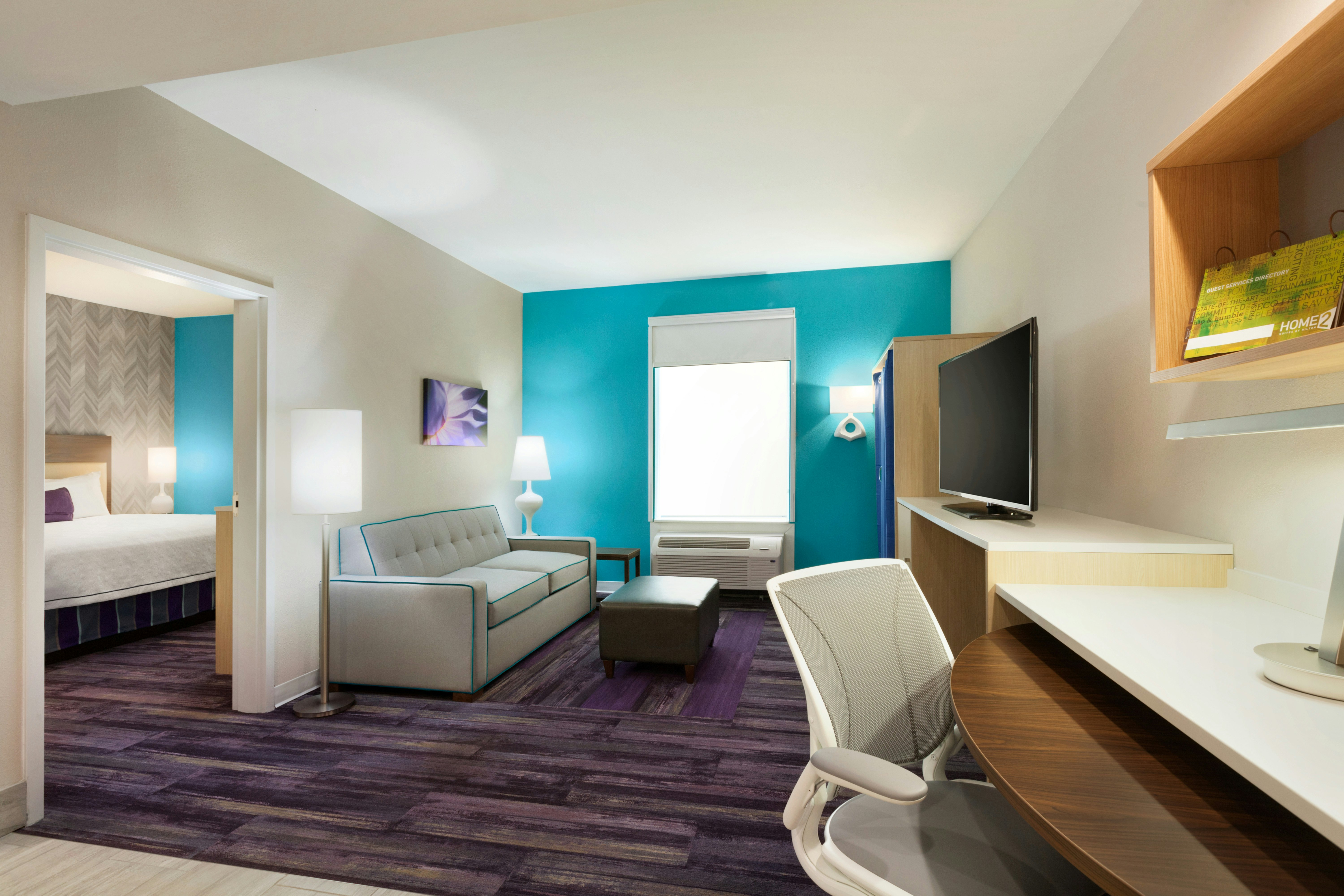 1 KING 1BDRM SUITE NONSMOK