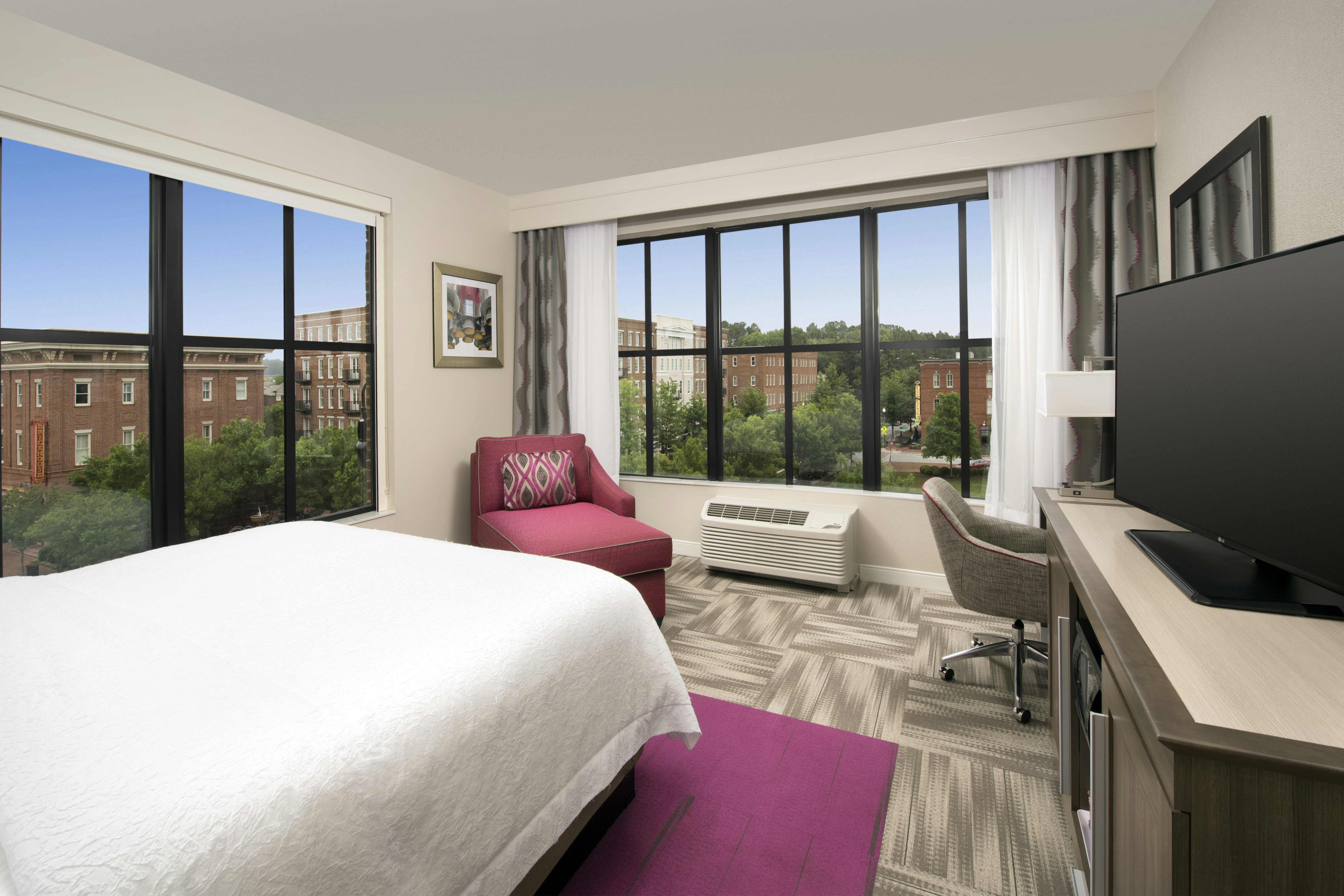 Hampton Inn Huntsville/Village of Providence