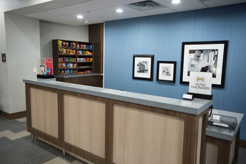 Hampton Inn and Suites Stillwater West