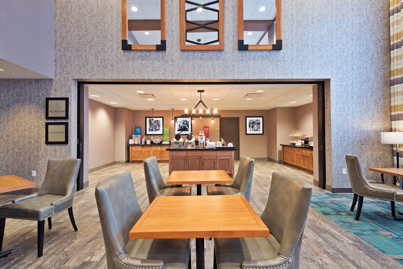 Hampton Inn & Suites North Huntingdon-Irwin