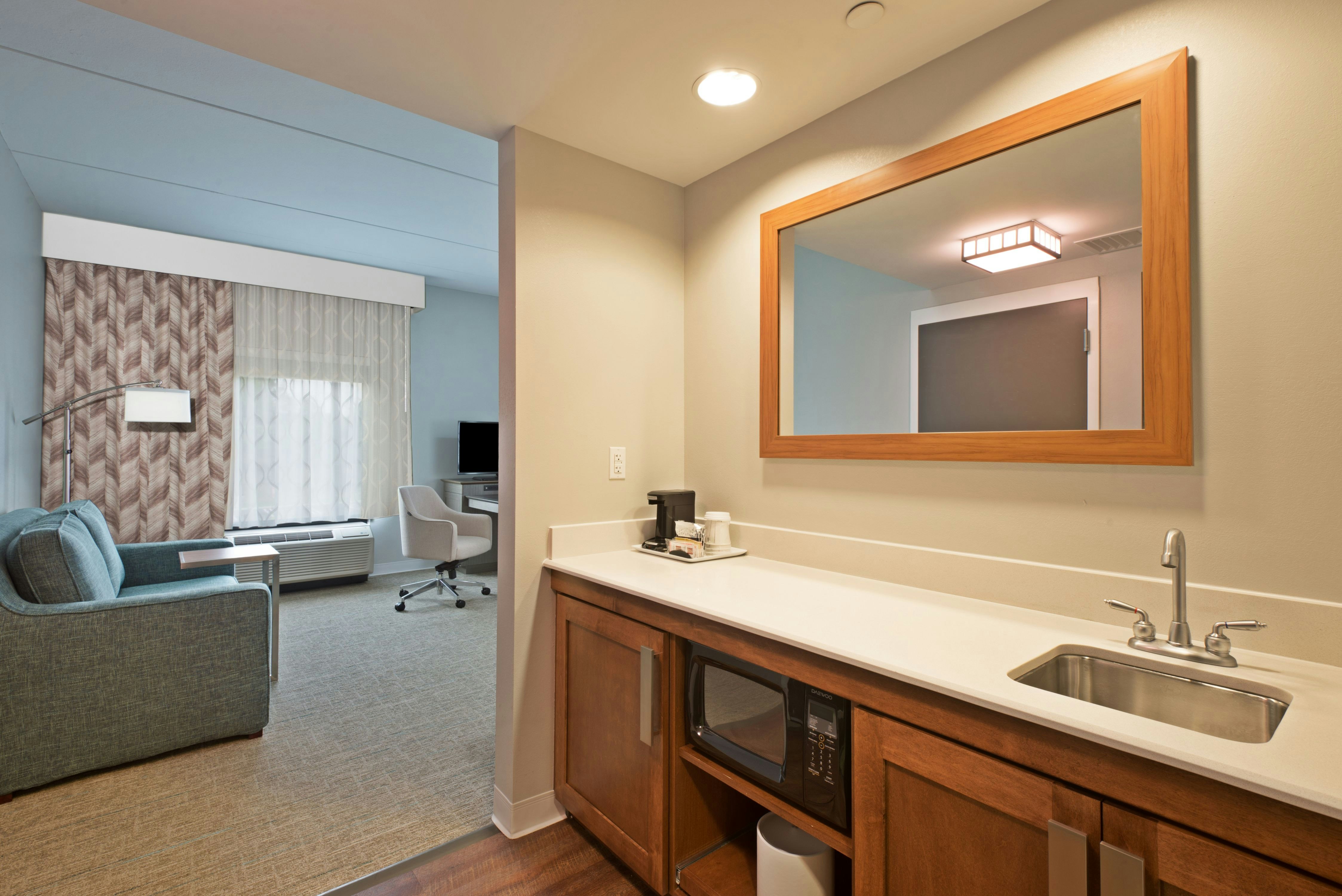 Hampton Inn & Suites North Huntingdon-Irwin