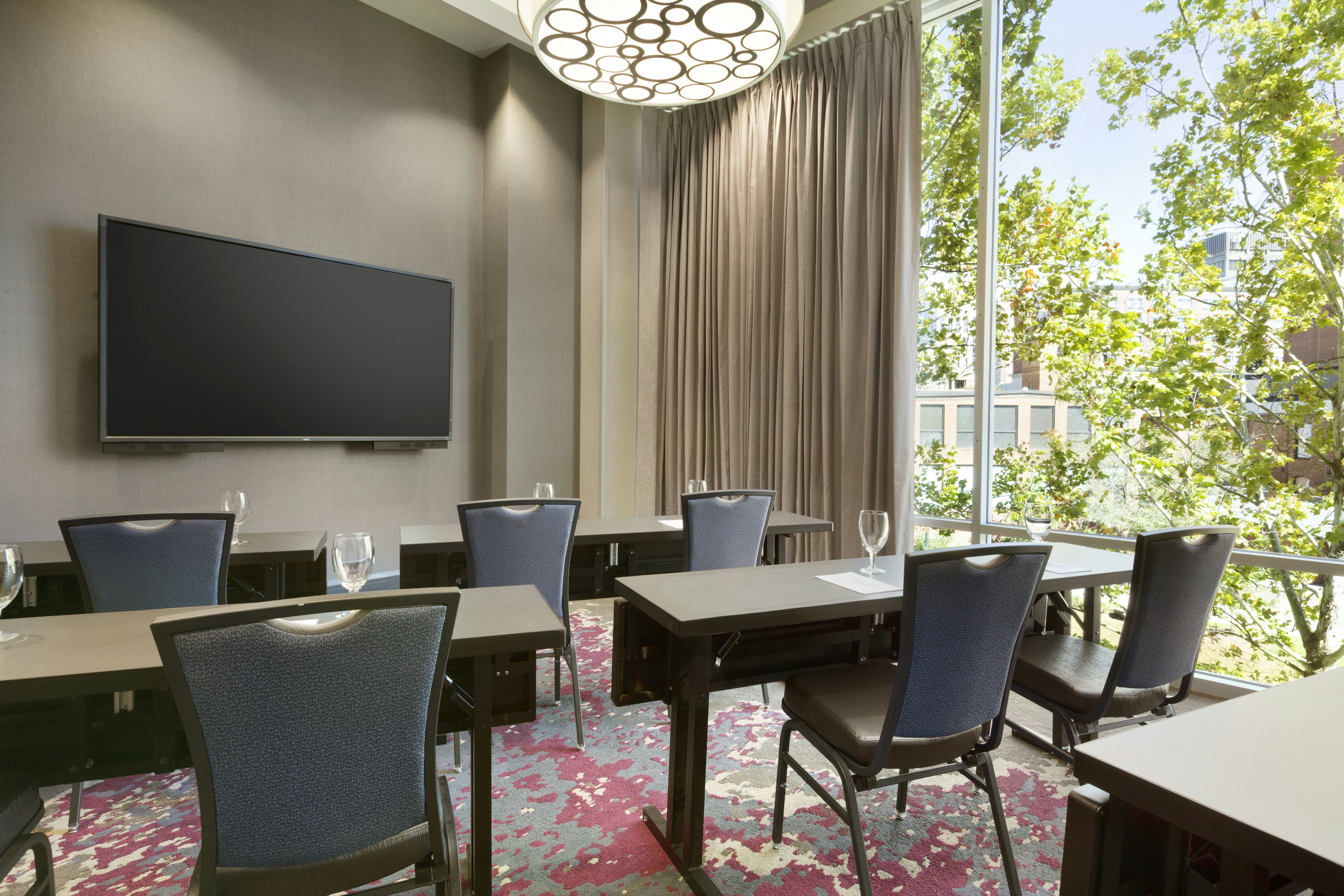 Embassy Suites by Hilton Greenville Downtown Riverplace