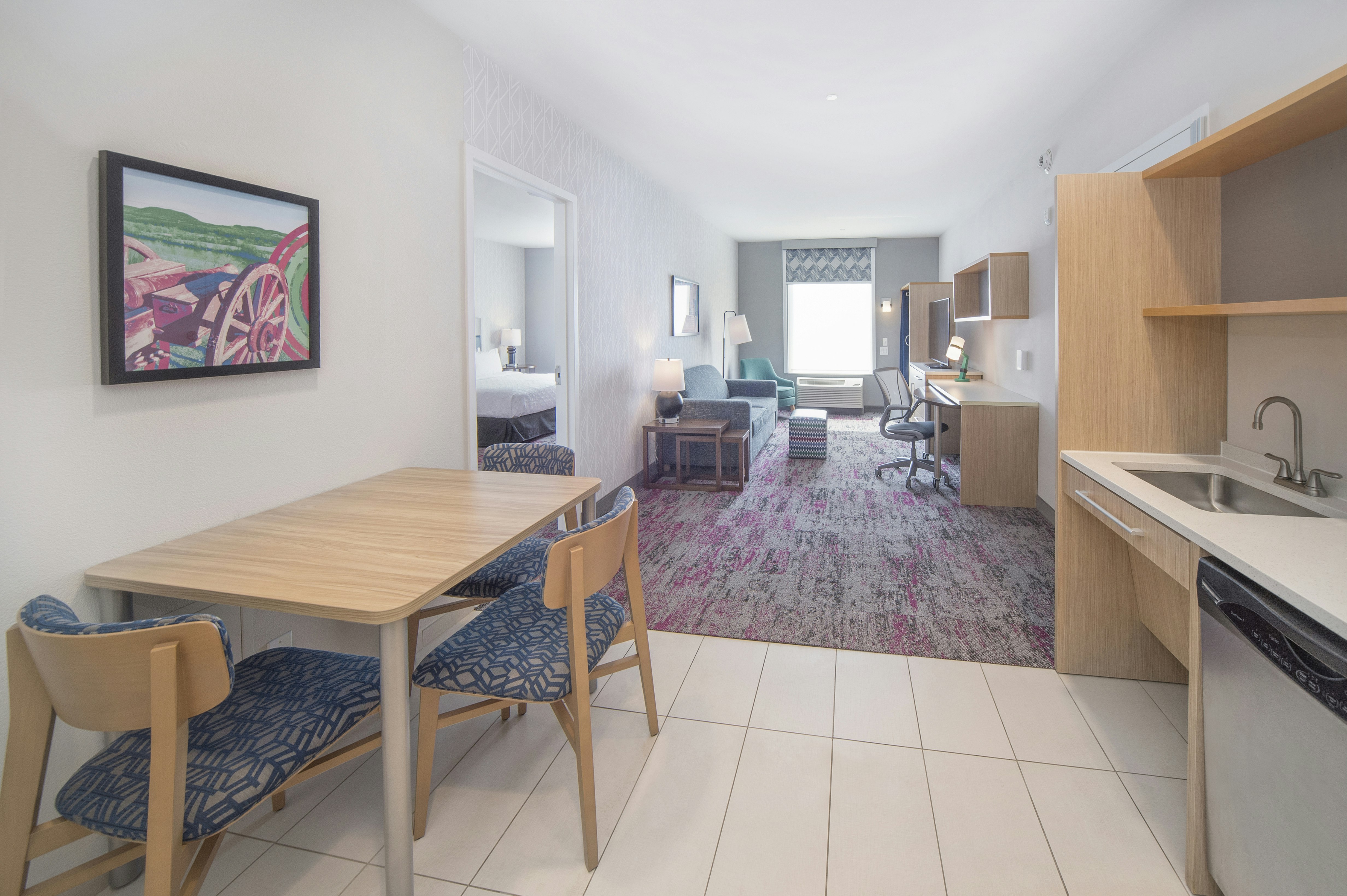 Home2 Suites by Hilton Saratoga Malta