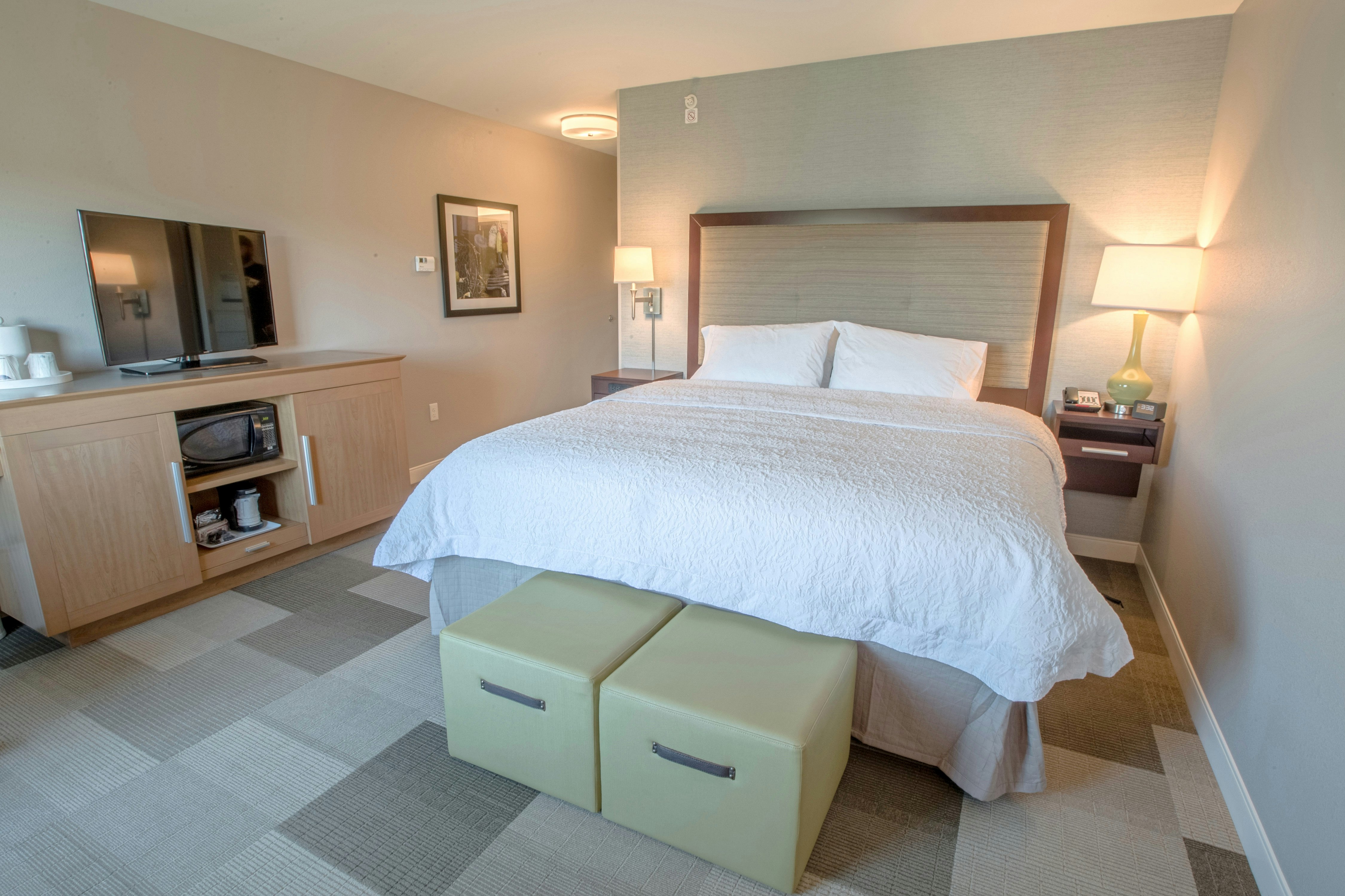 1 KING BED