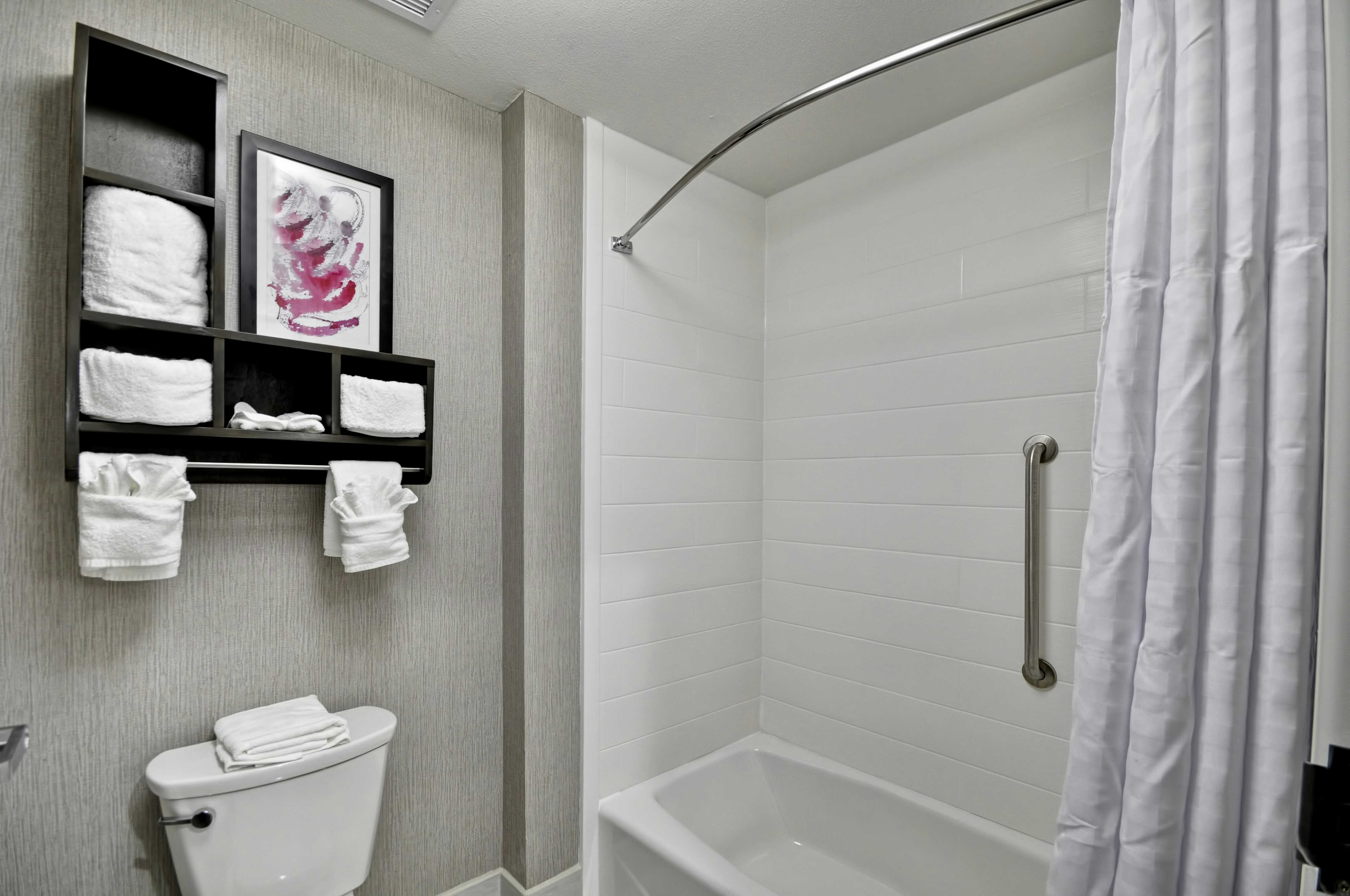 1 KING 1BDRM SUITE NONSMOK