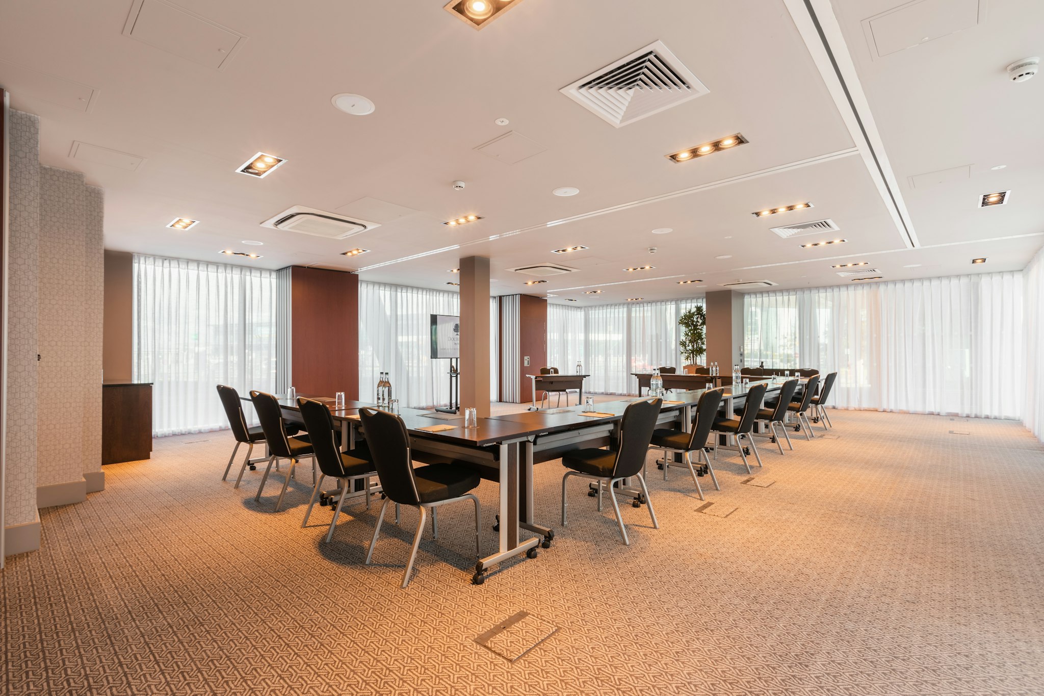 DoubleTree by Hilton Newcastle International Airport