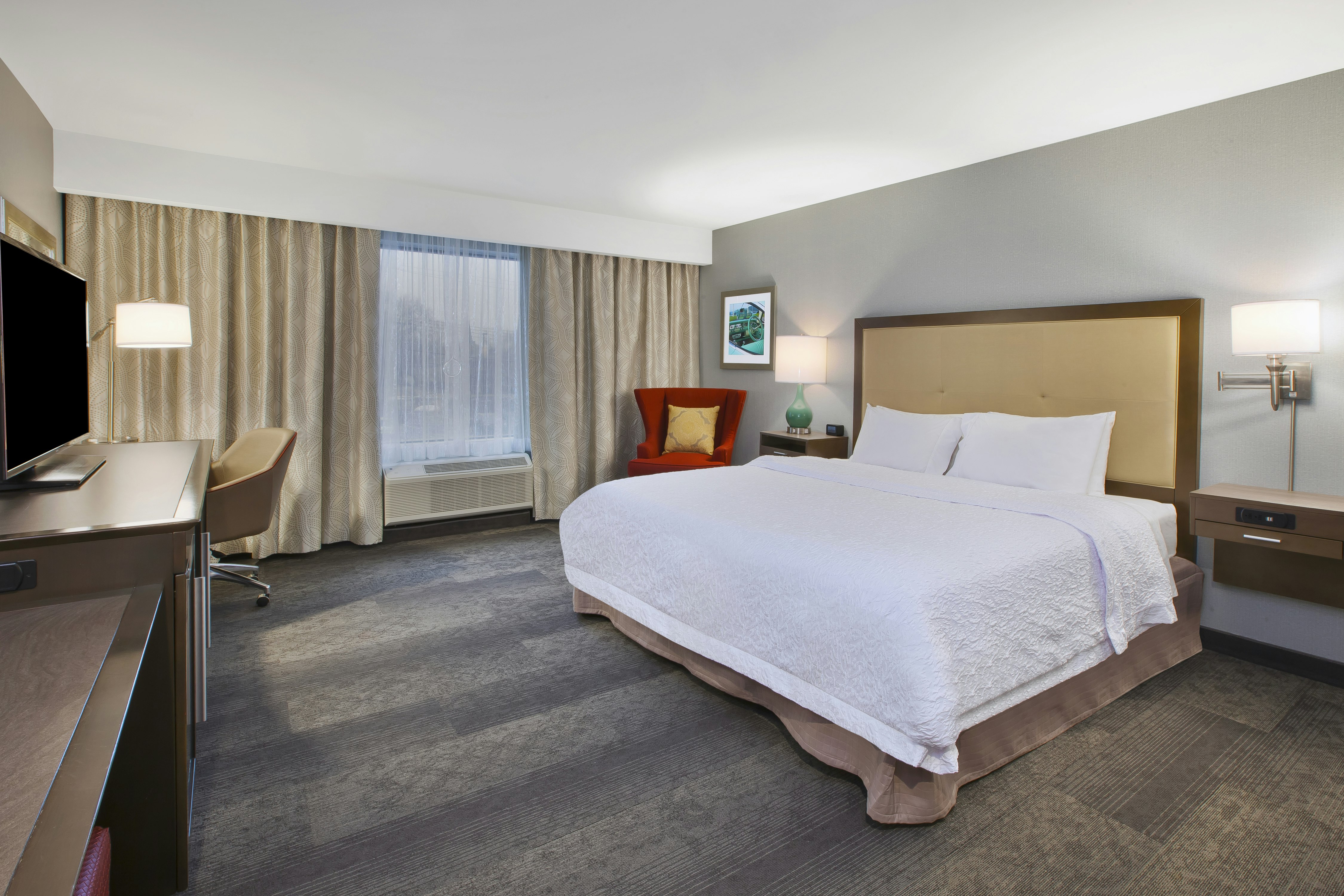 Hampton Inn Detroit/Dearborn