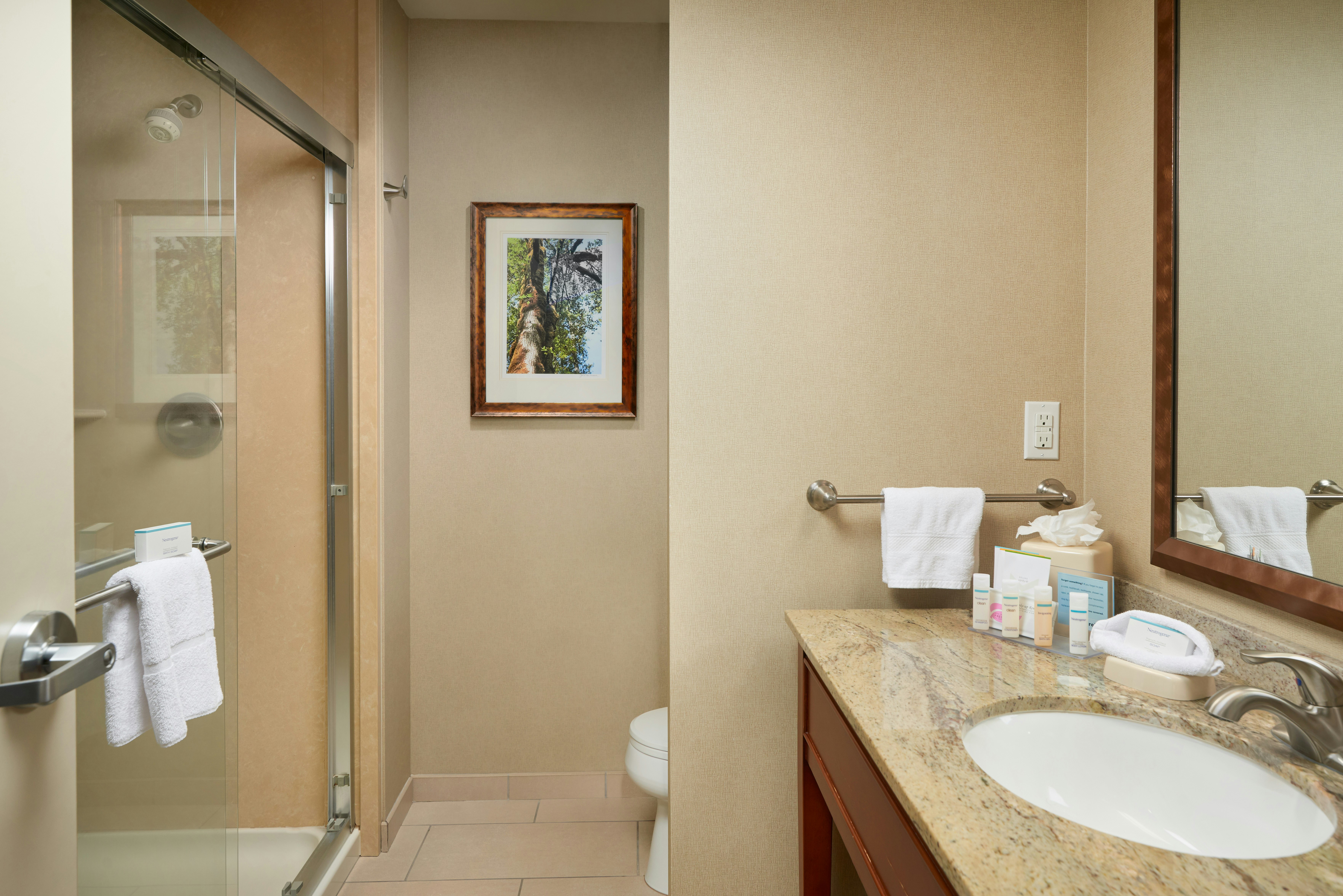 Hampton Inn & Suites Salem