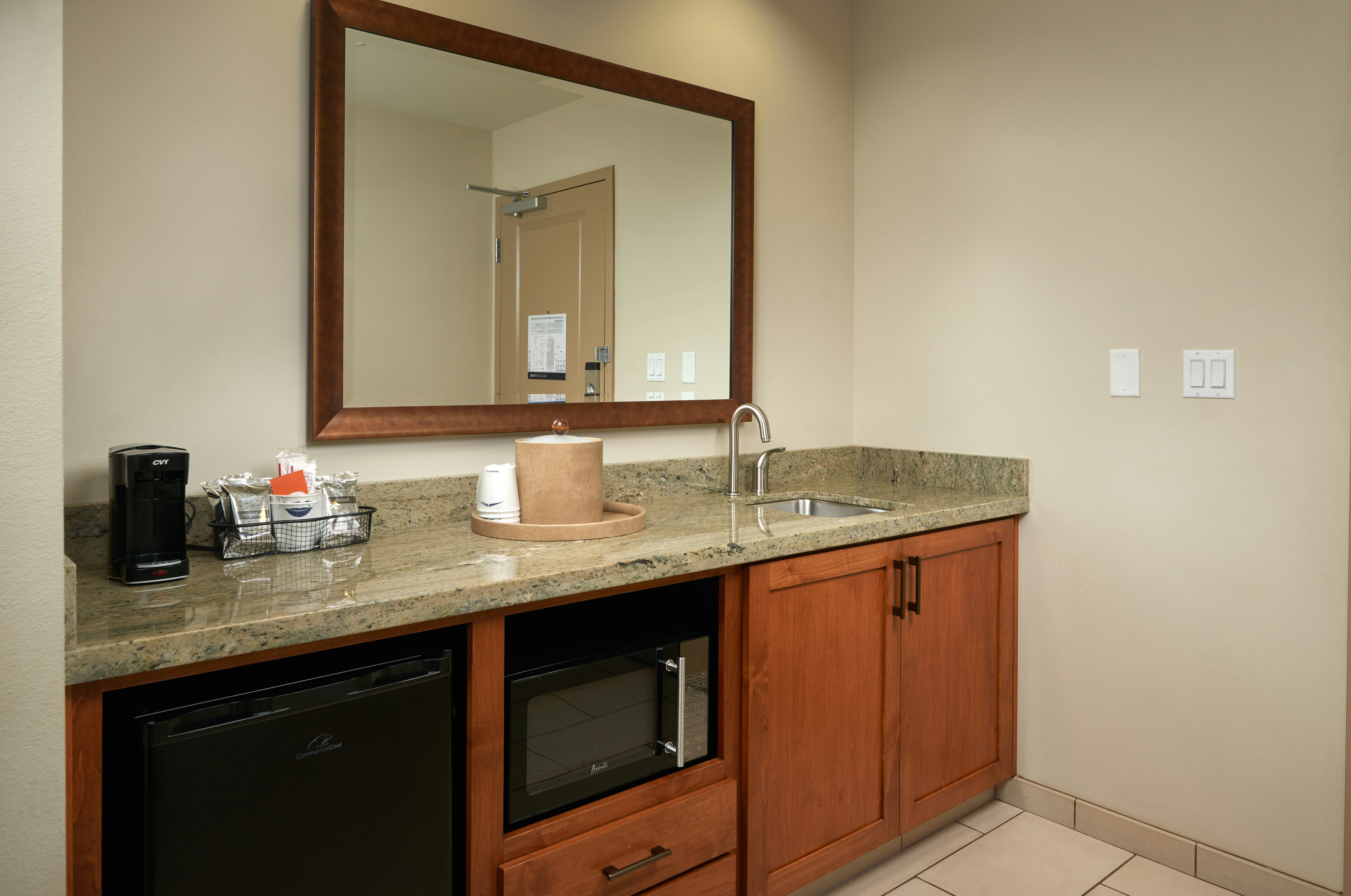 Hampton Inn & Suites Salem