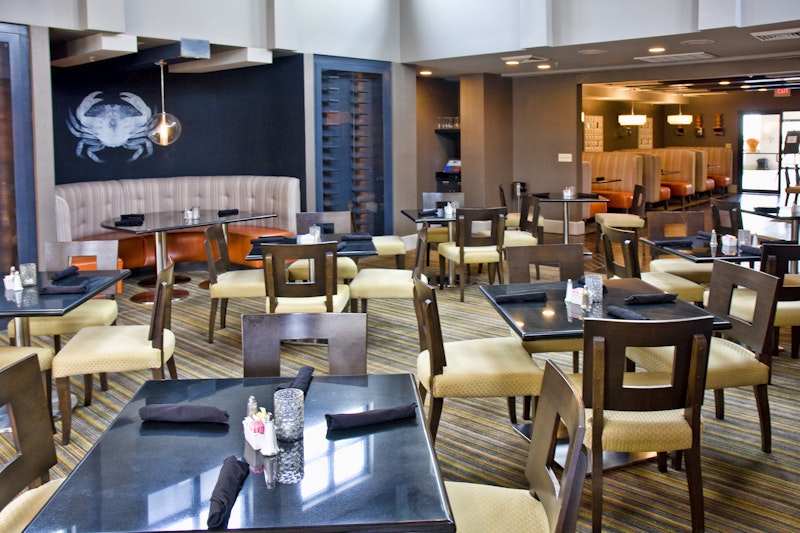 DoubleTree Suites by Hilton Huntsville South