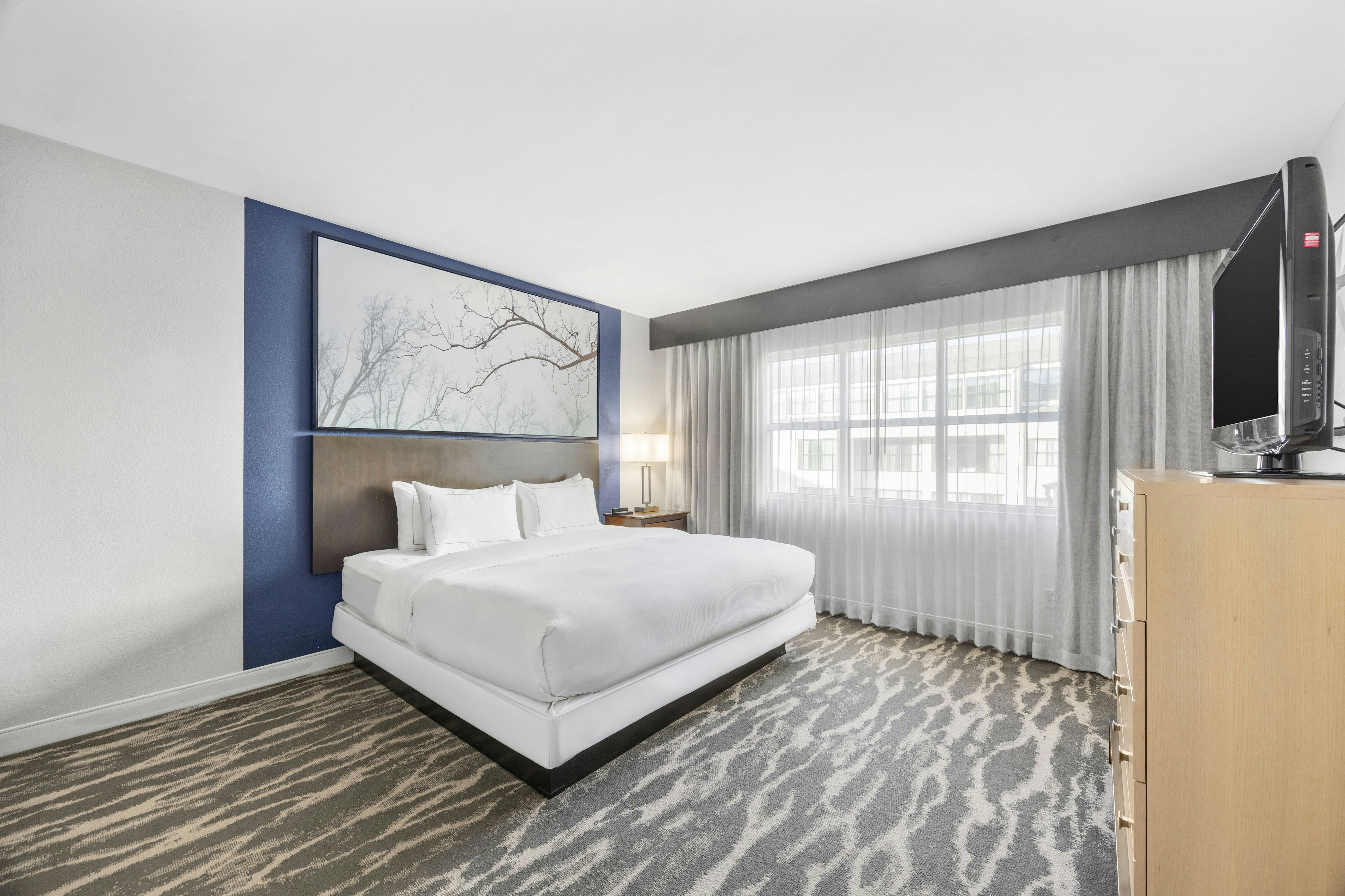 DoubleTree Suites by Hilton Huntsville South