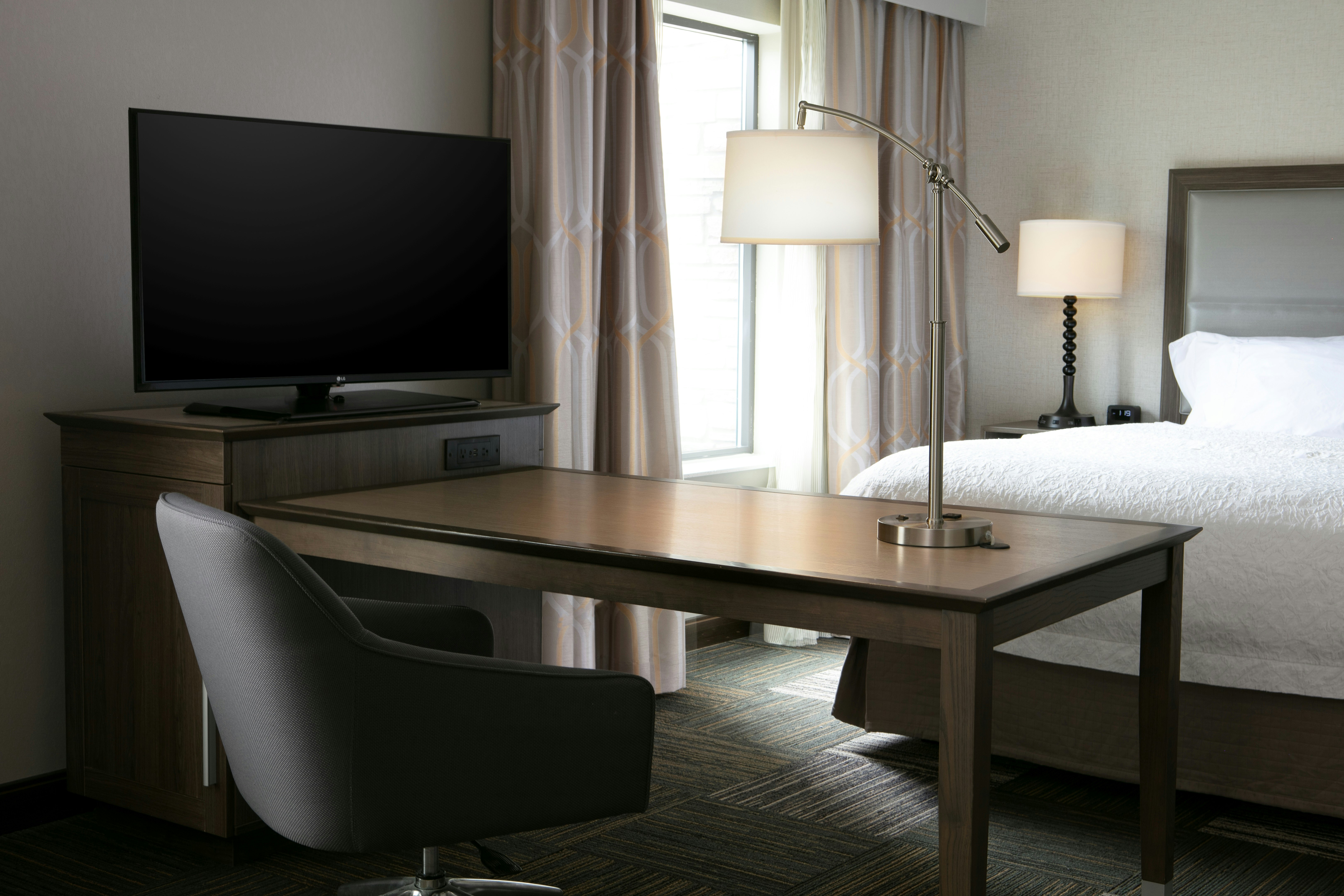 Hampton Inn and Suites Hudson