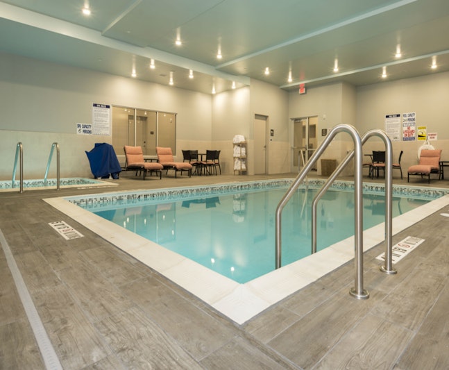 Hampton Inn & Suites Minneapolis University Area