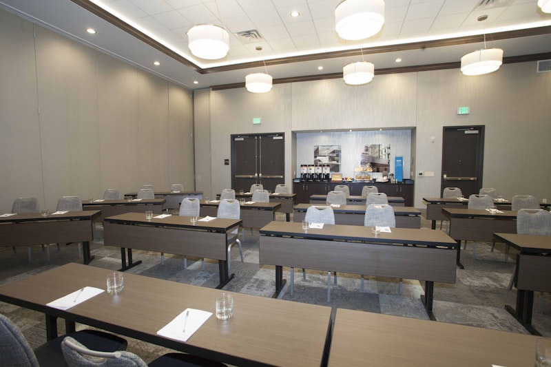 Hampton Inn & Suites St. Paul Downtown