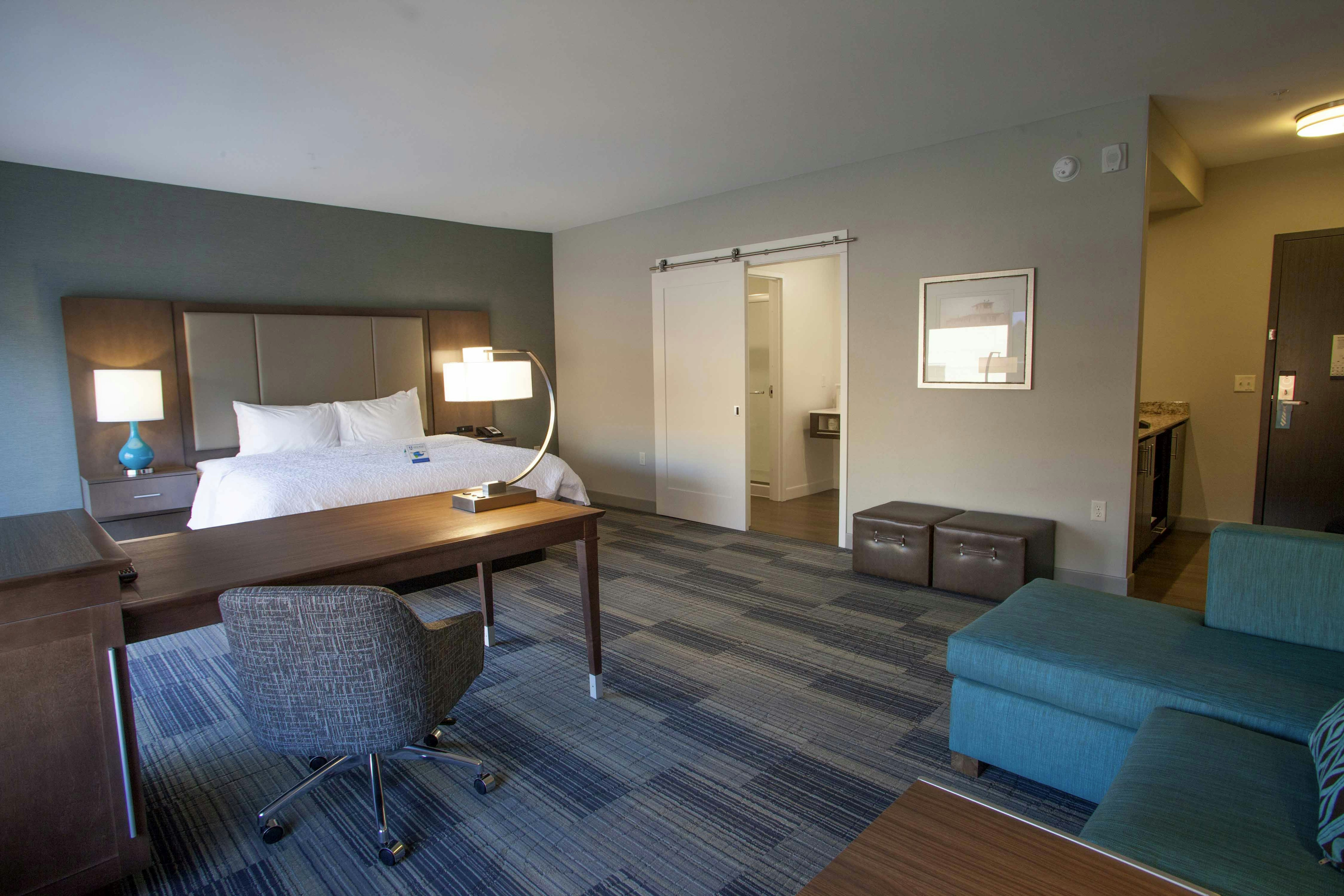 Hampton Inn & Suites St. Paul Downtown