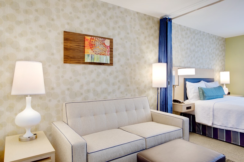 Home2 Suites by Hilton – Chicago/Schaumburg