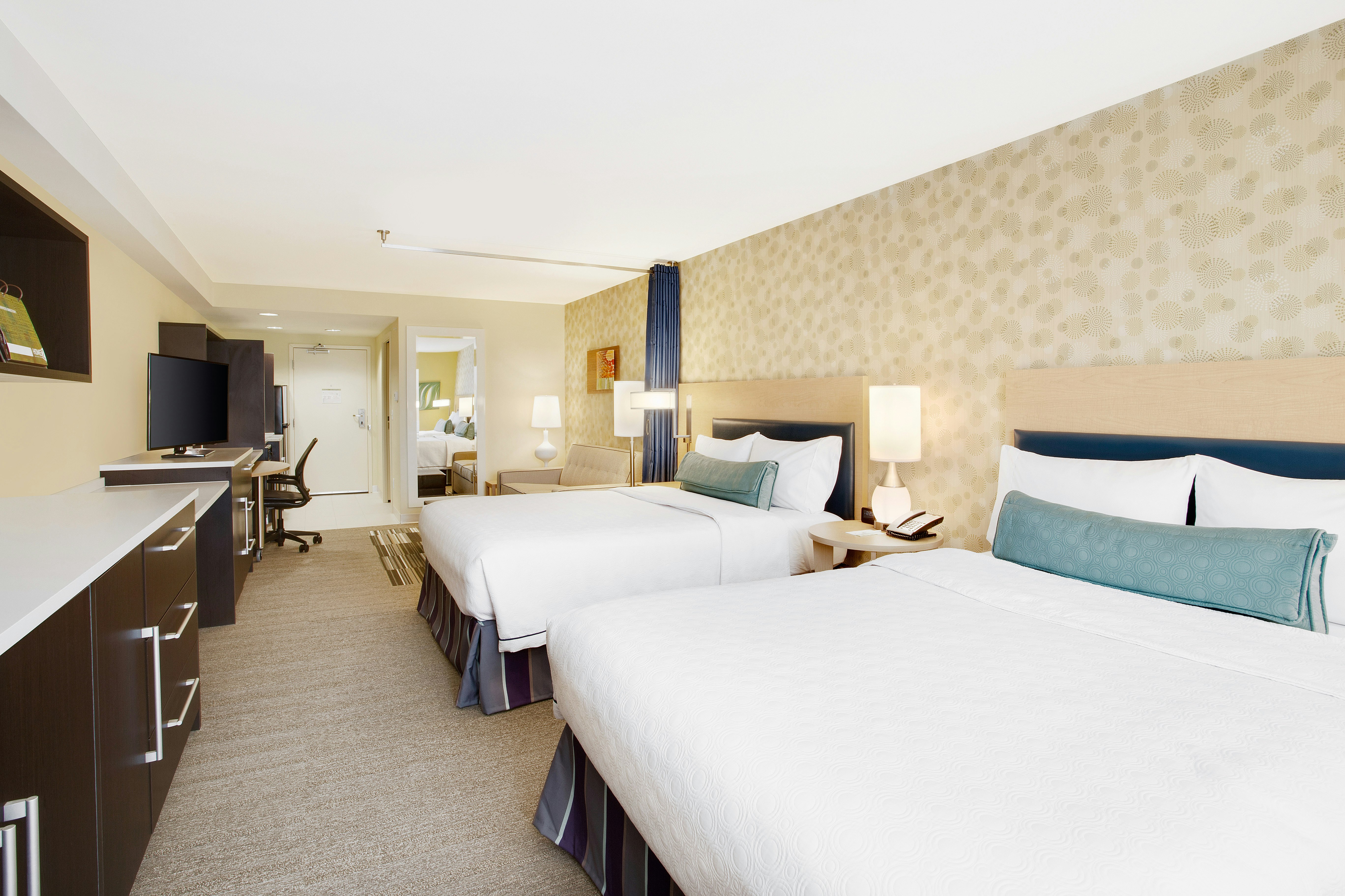 Home2 Suites by Hilton – Chicago/Schaumburg