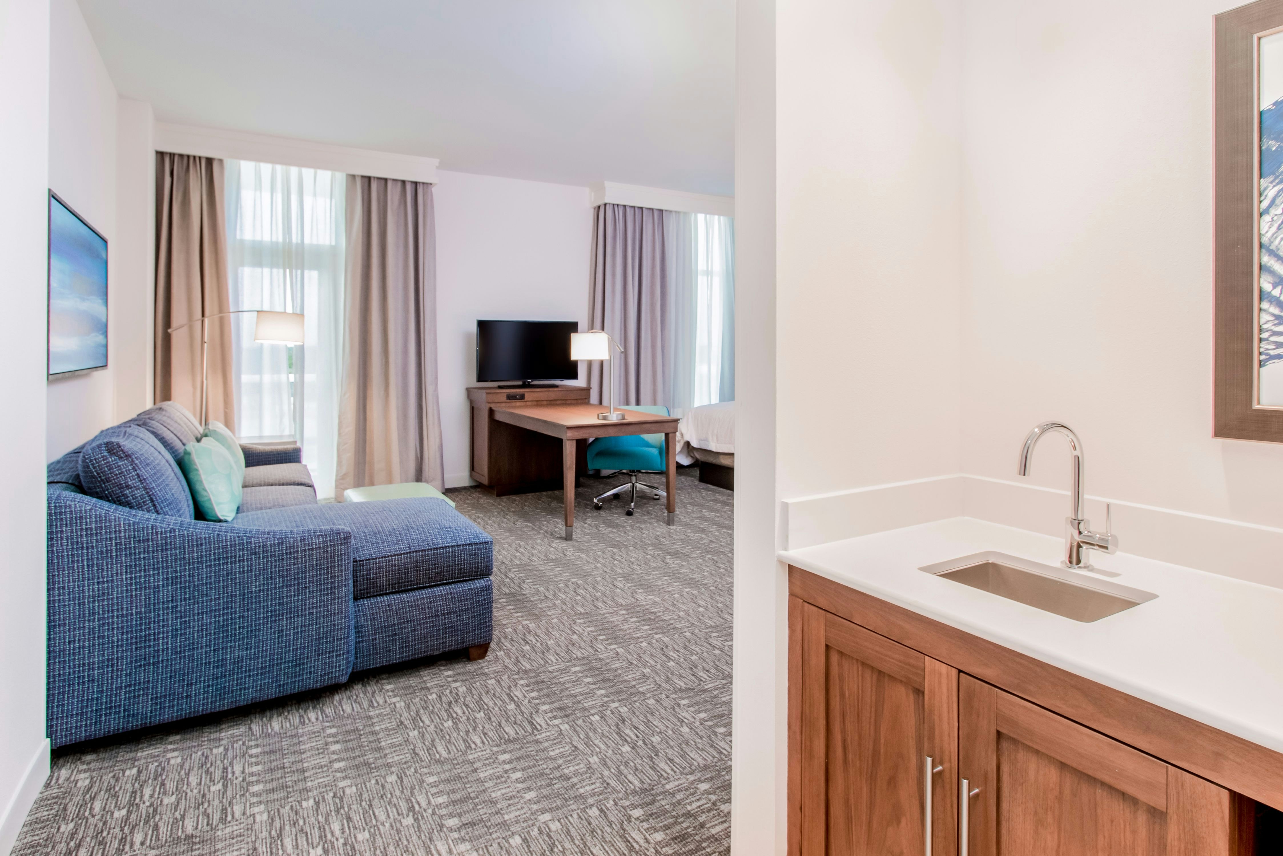 Hampton Inn and Suites Panama City Beach/Beachfront