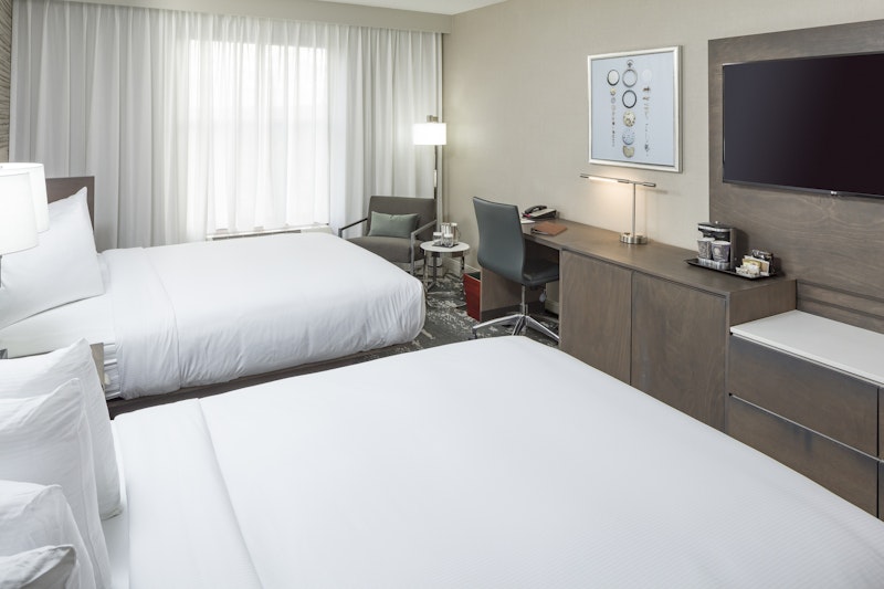DoubleTree by Hilton Boston Logan Airport Chelsea