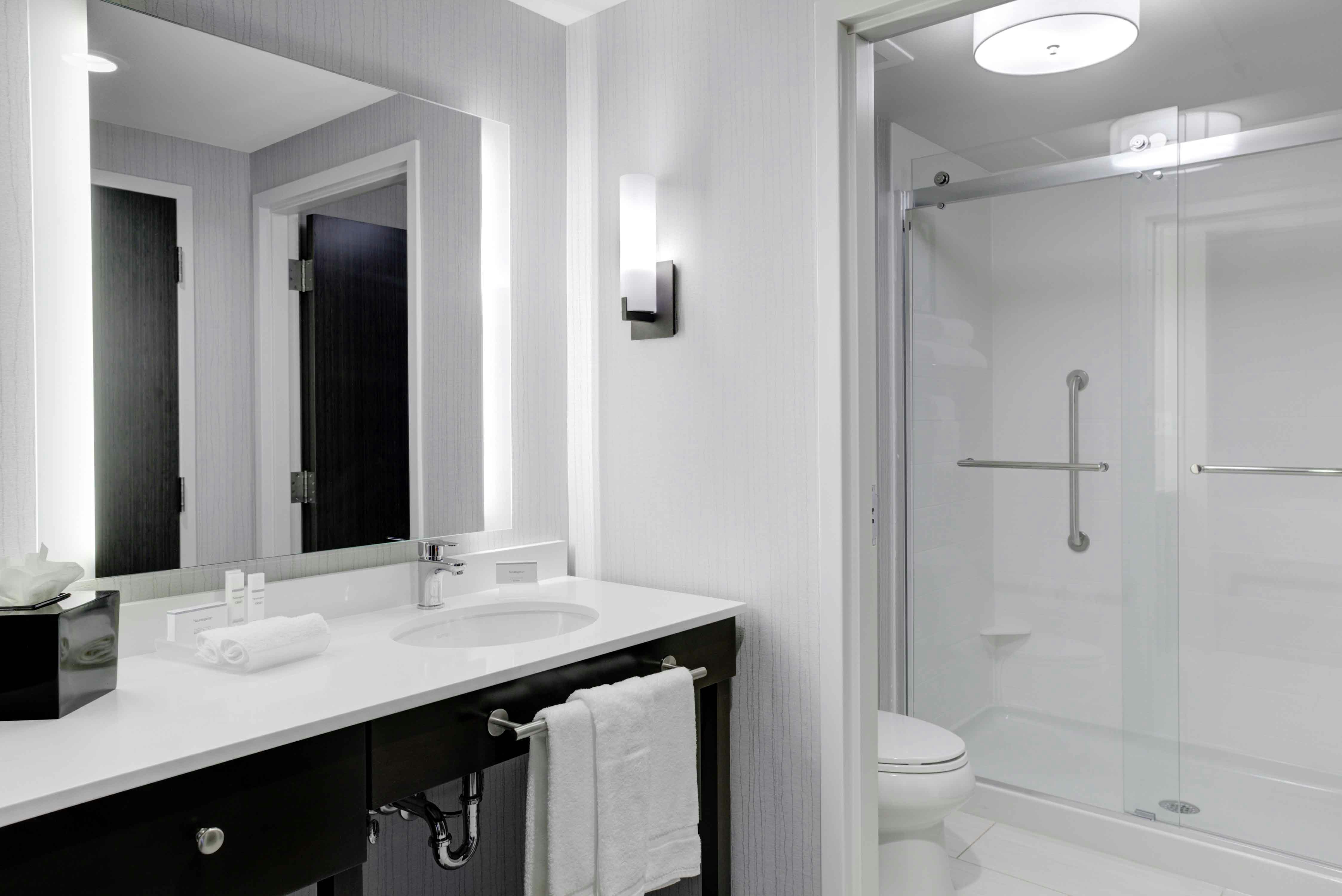Homewood Suites by Hilton Lansing Eastwood